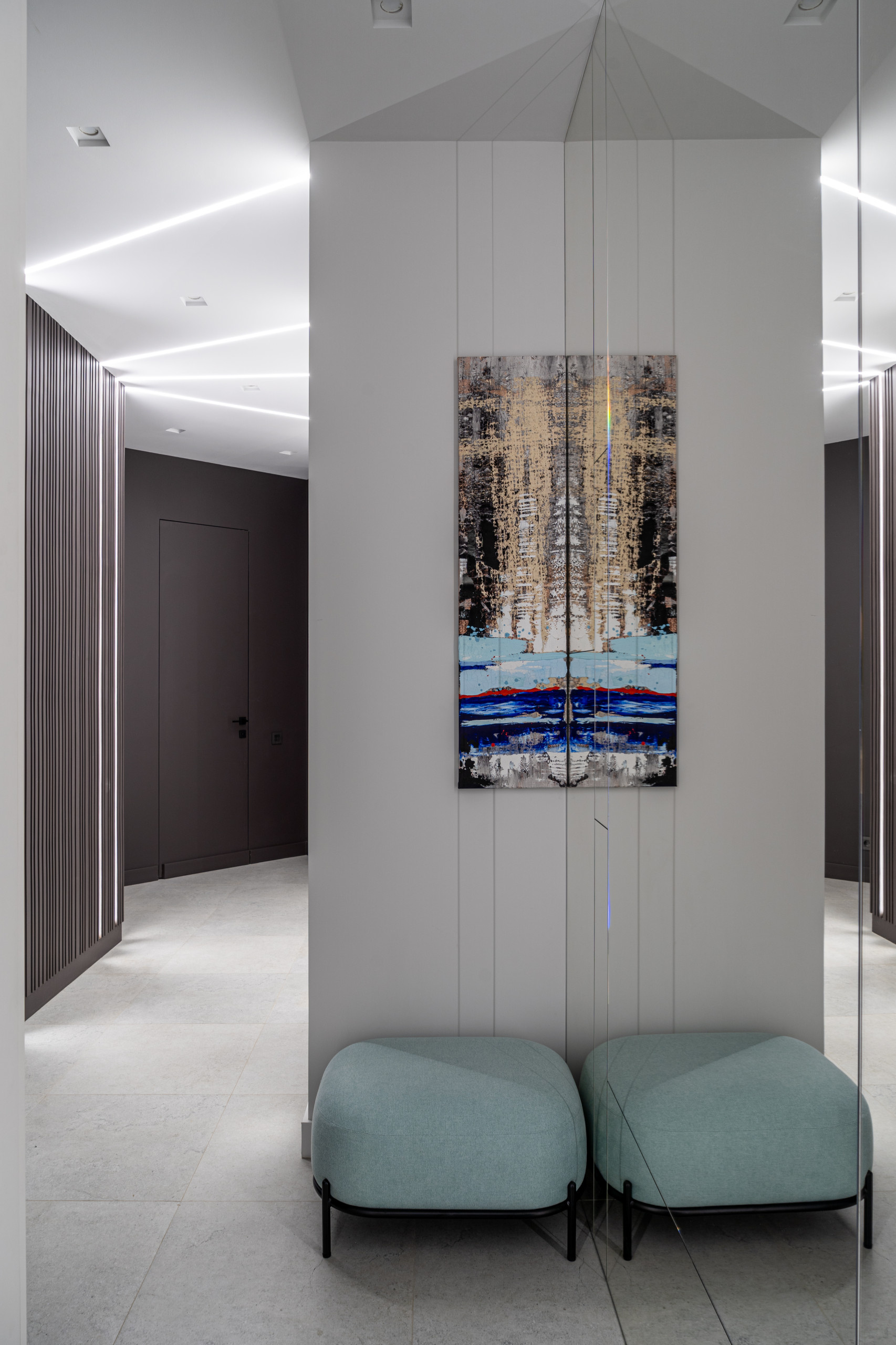 Houzz тур: Холостяцкая квартира в Петербурге