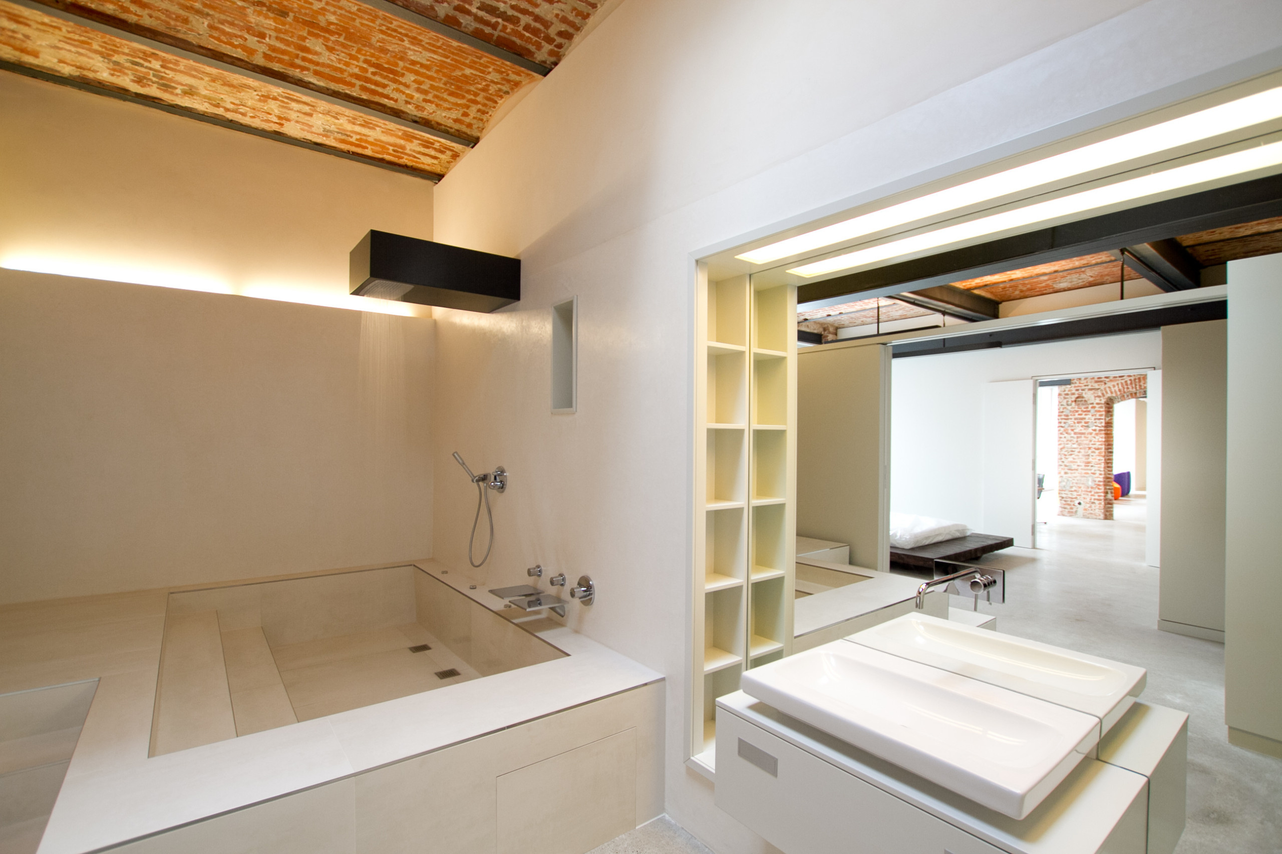 Houzz Германия: Деревянный кокон в берлинском лофте