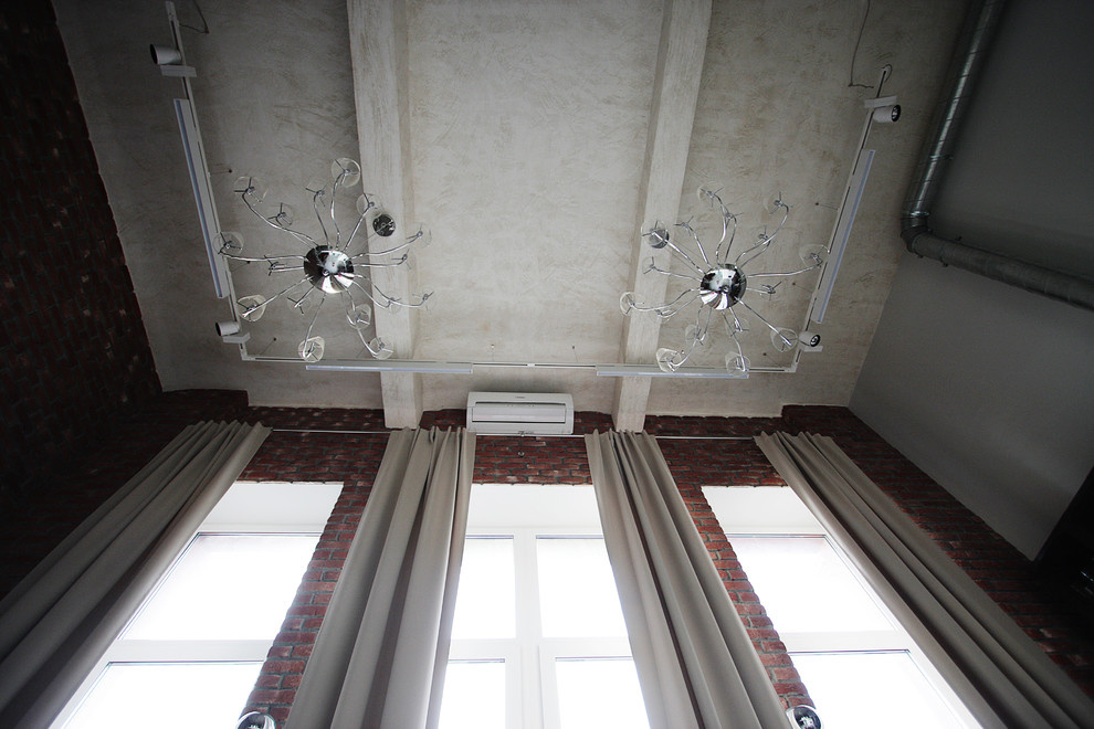 Houzz тур: Двухъярусный лофт с мебелью российских дизайнеров