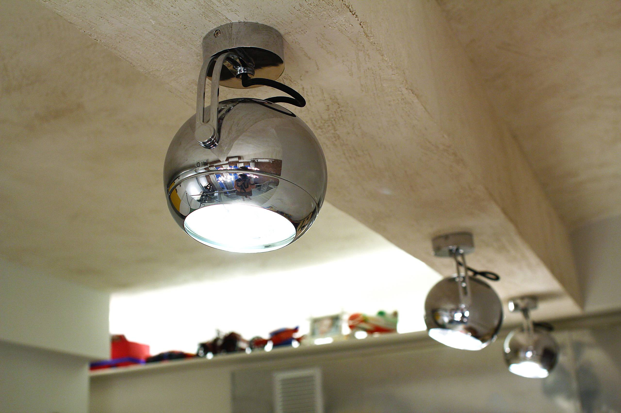 Houzz тур: Двухъярусный лофт с мебелью российских дизайнеров