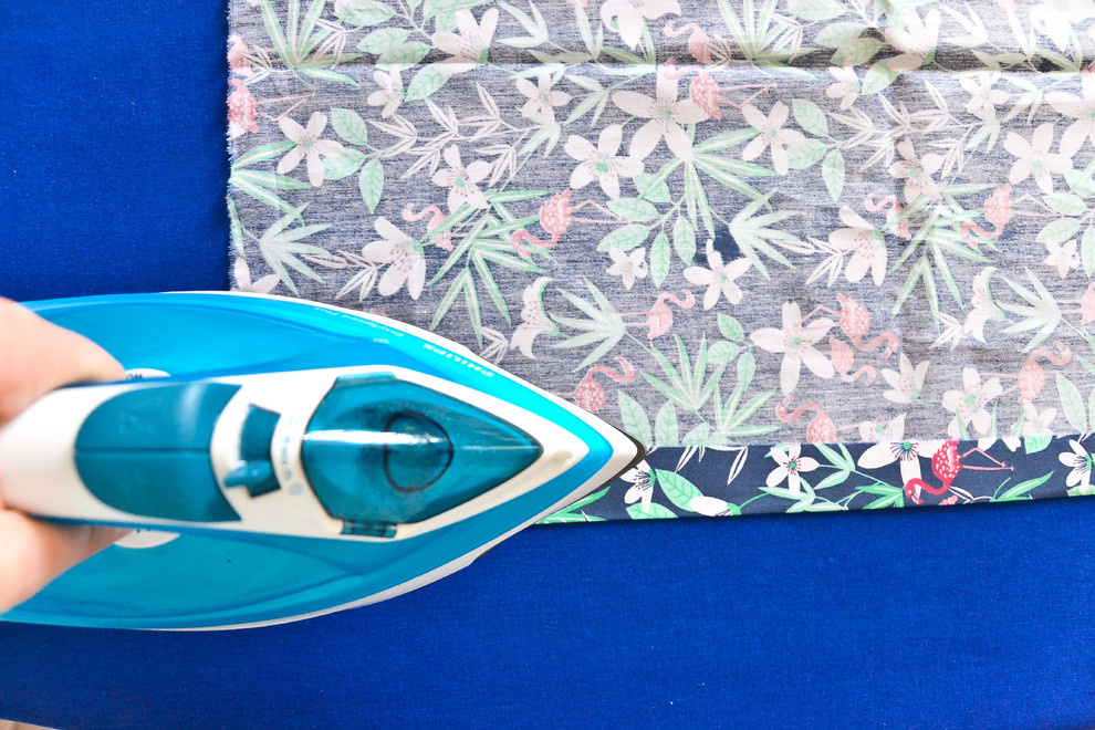 Фотоохота: Декоративные подушки на диван своими руками