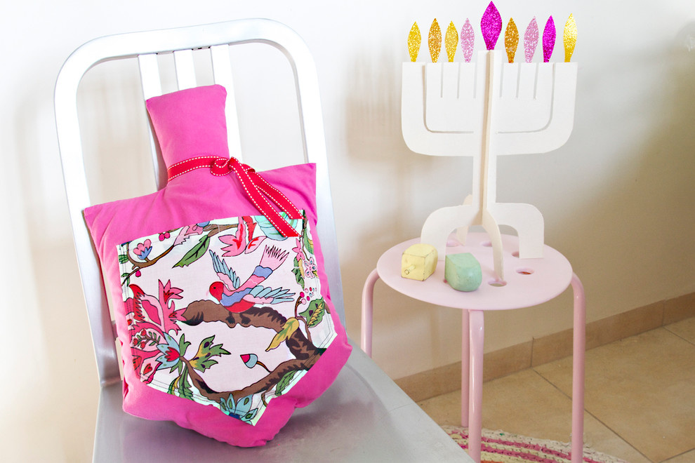 Фотоохота: Декоративные подушки на диван своими руками