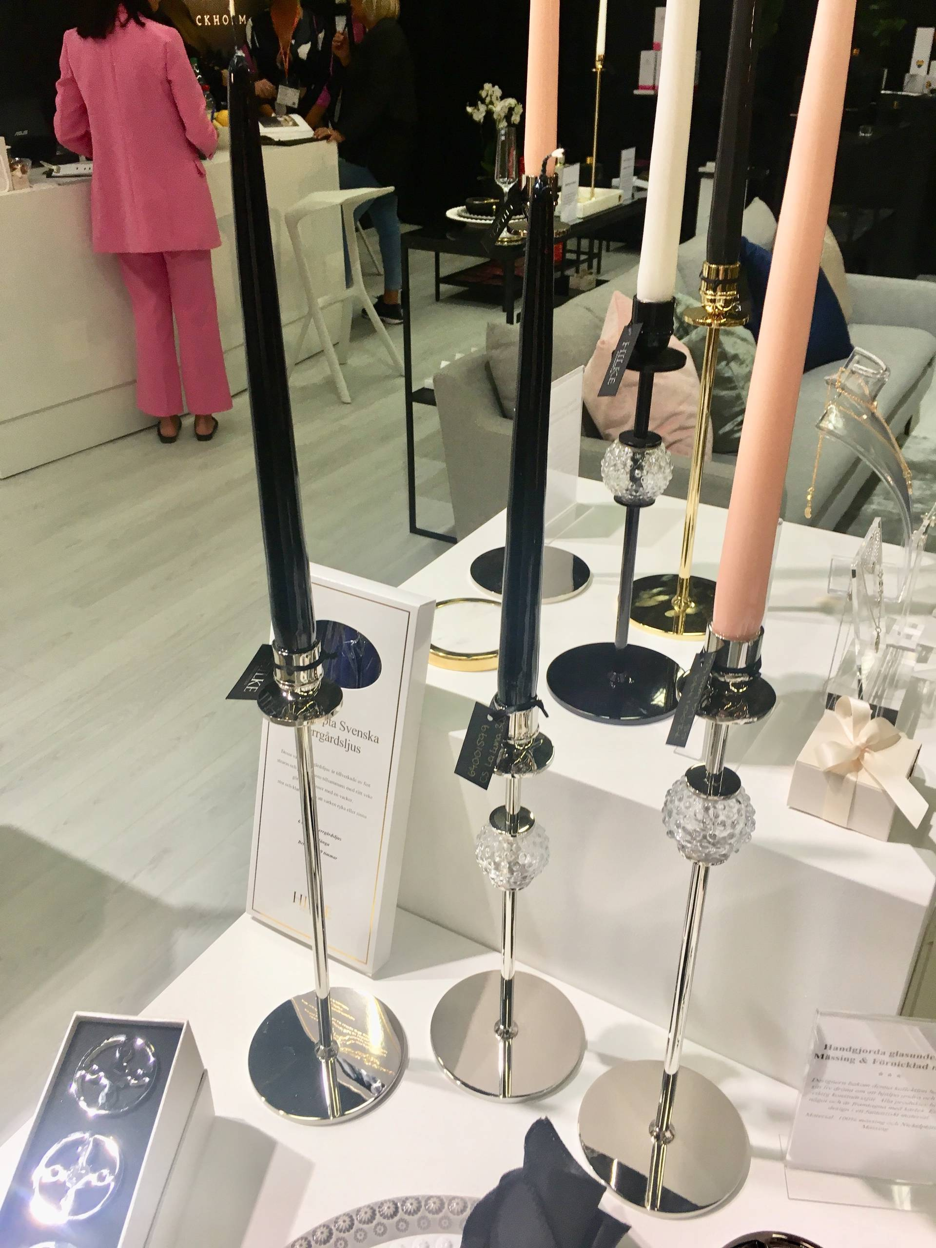 Микротренды: Очень высокий подсвечник