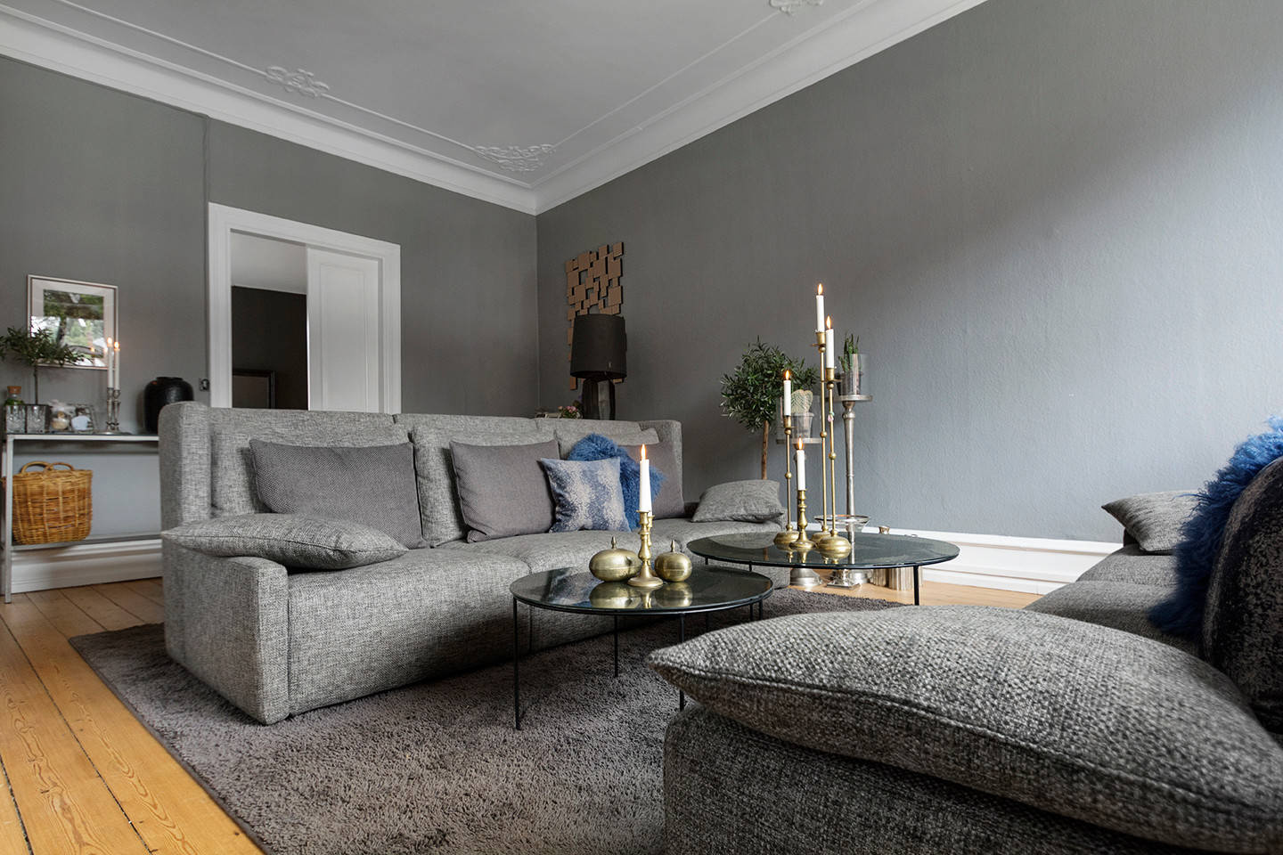 Микротренды: Очень высокий подсвечник