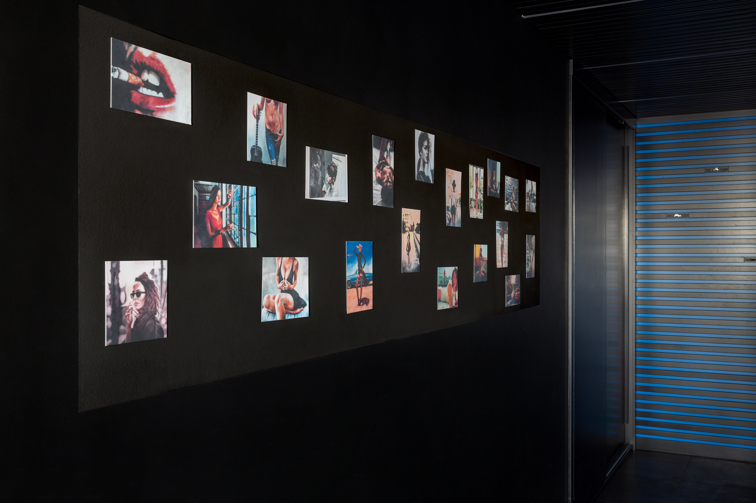 Houzz тур: Черная квартира для молодого заказчика