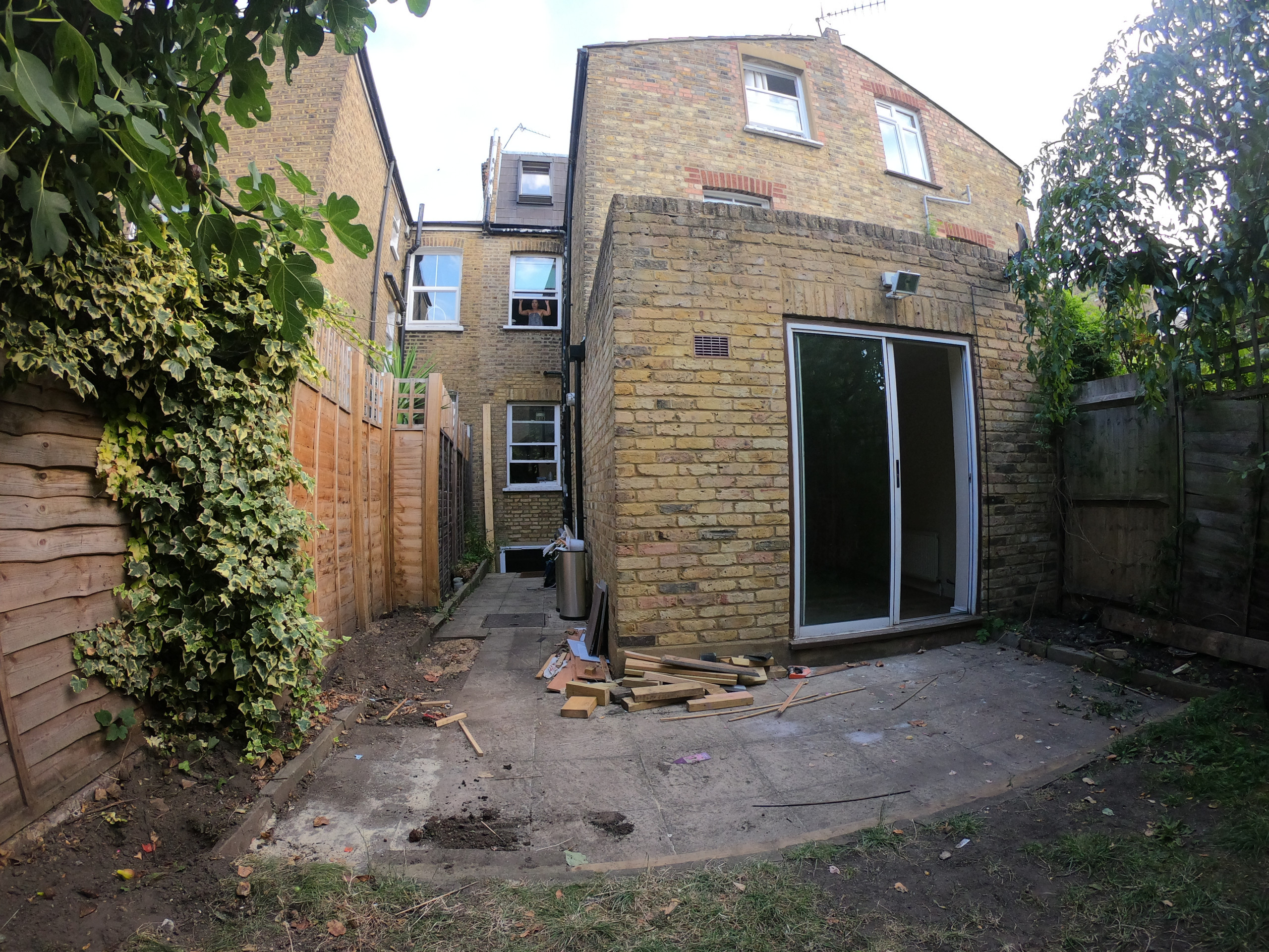 Houzz Британия: Перестройка пристройки — с эффектным окном