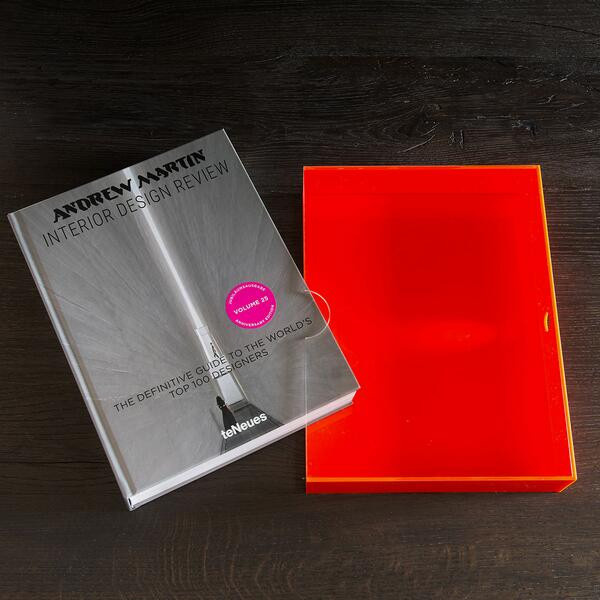 В закладки: 9+ главных книг для дизайнера интерьера и его клиента