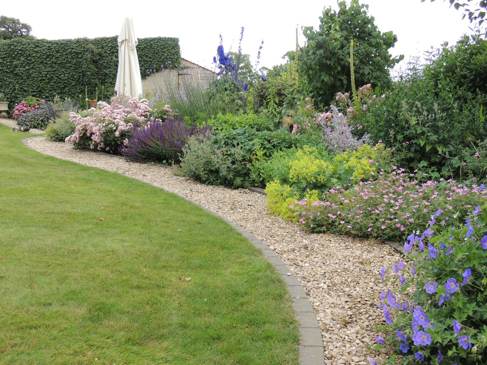 Розы в дизайне сада: Что они могут, а что нет