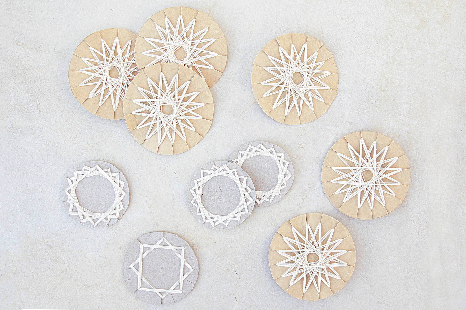 Своими руками: Новогодняя звезда из ниток — мастер-класс