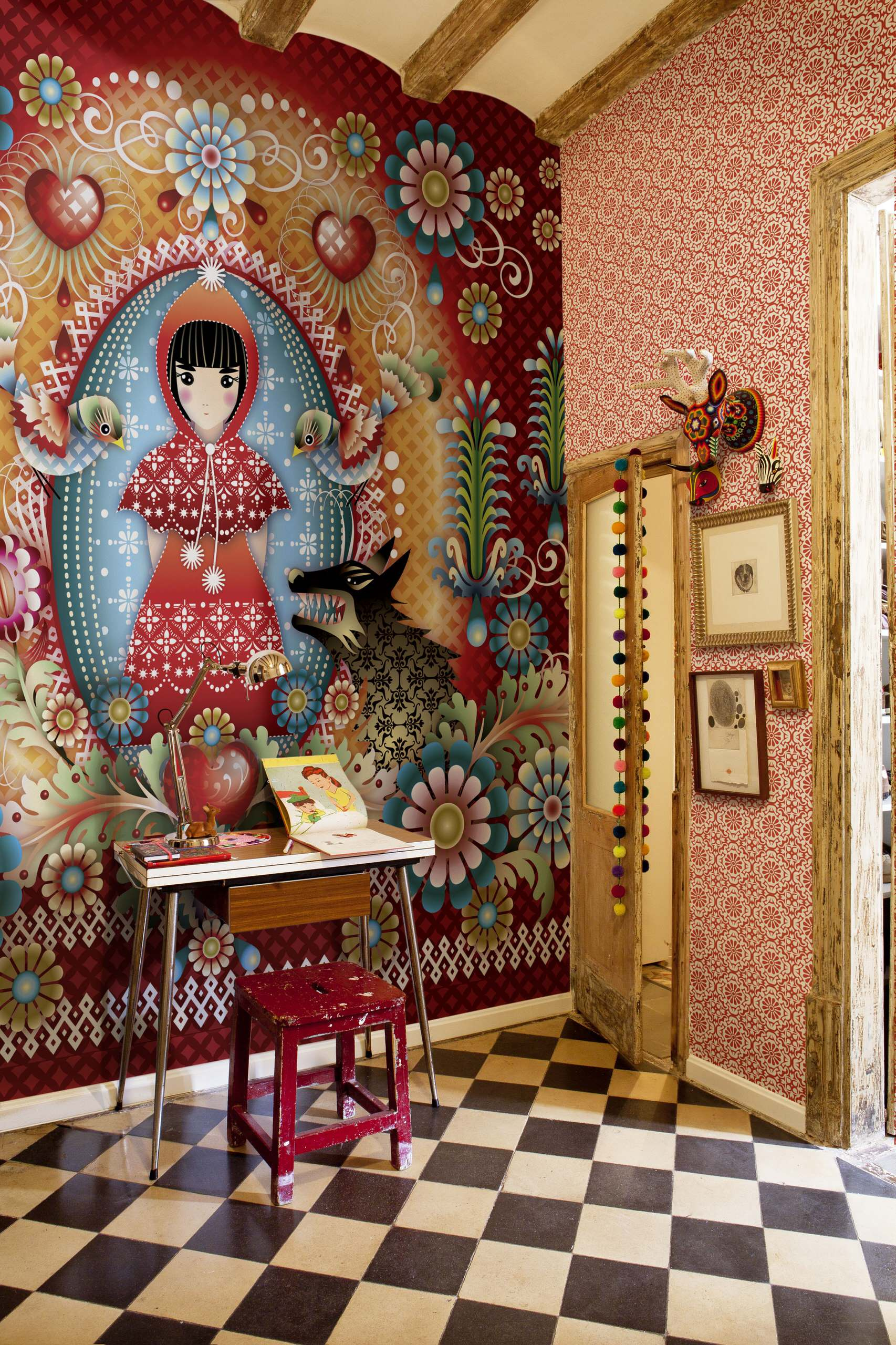 Декор, который работает: Как необычно организовать рабочее место