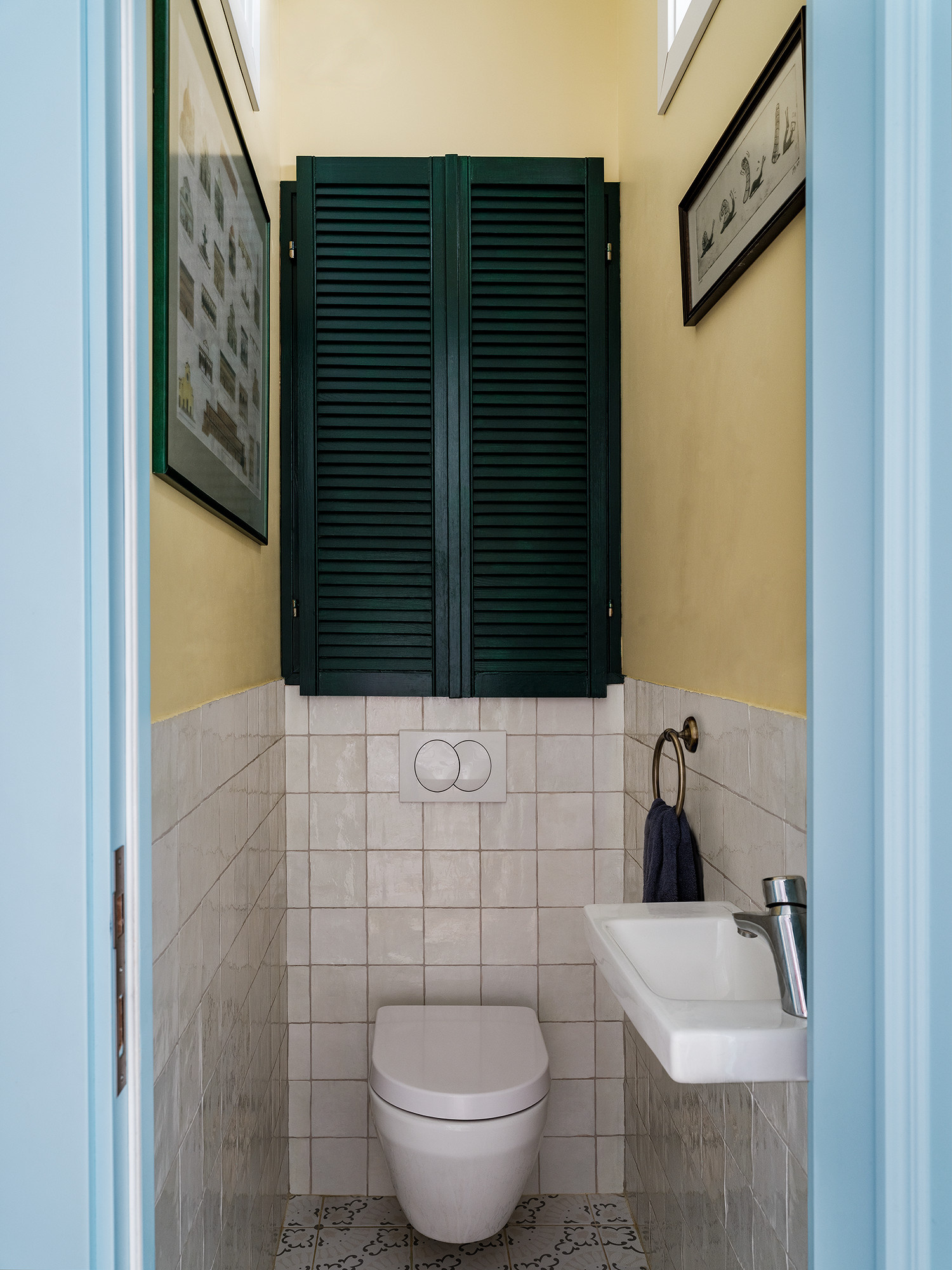 В гостях: маленькая квартира для четверых и усыновленной собаки