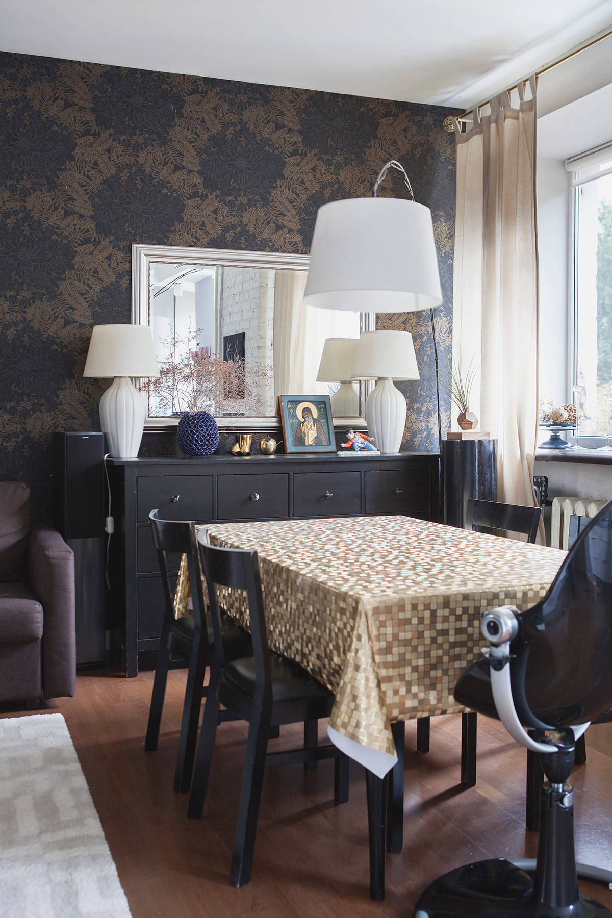 В гостях: Дизайн, музыка и Дарт Вейдер в квартире большой семьи