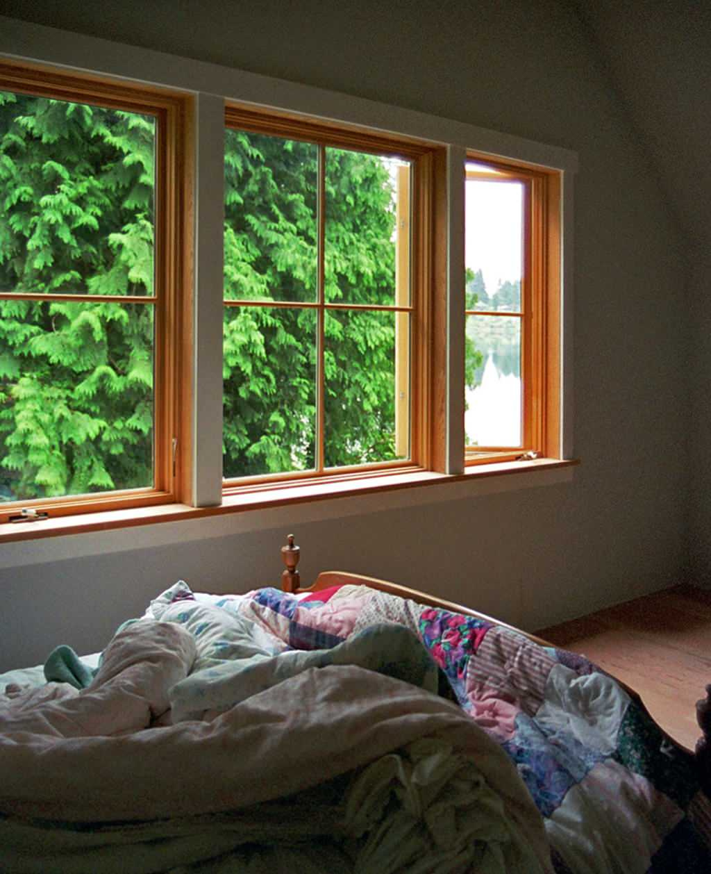 Мир дизайна: Плюсы и минусы в решении заправлять постель каждый день