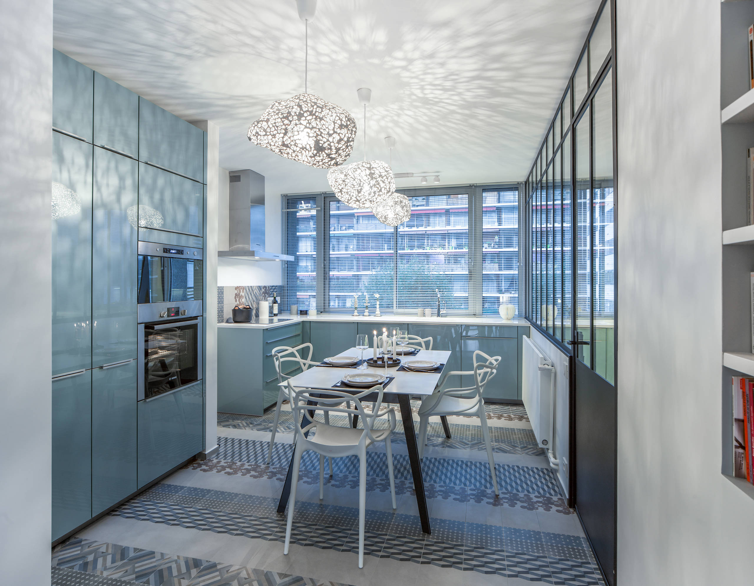 Хороший вопрос: Как использовать оттенки синего в интерьере