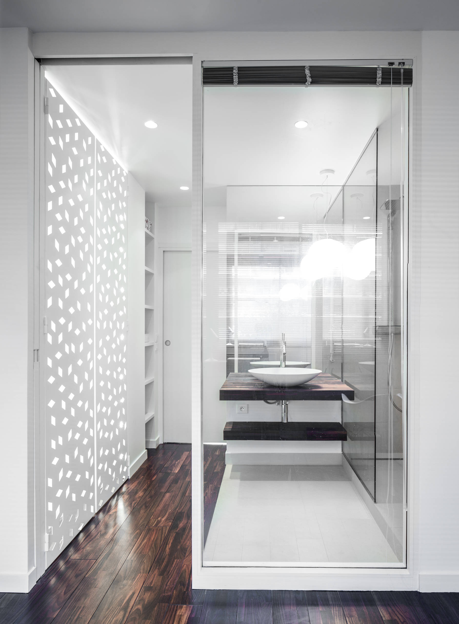 Houzz Франция: Квартира в оттенках синего с видом на Сену