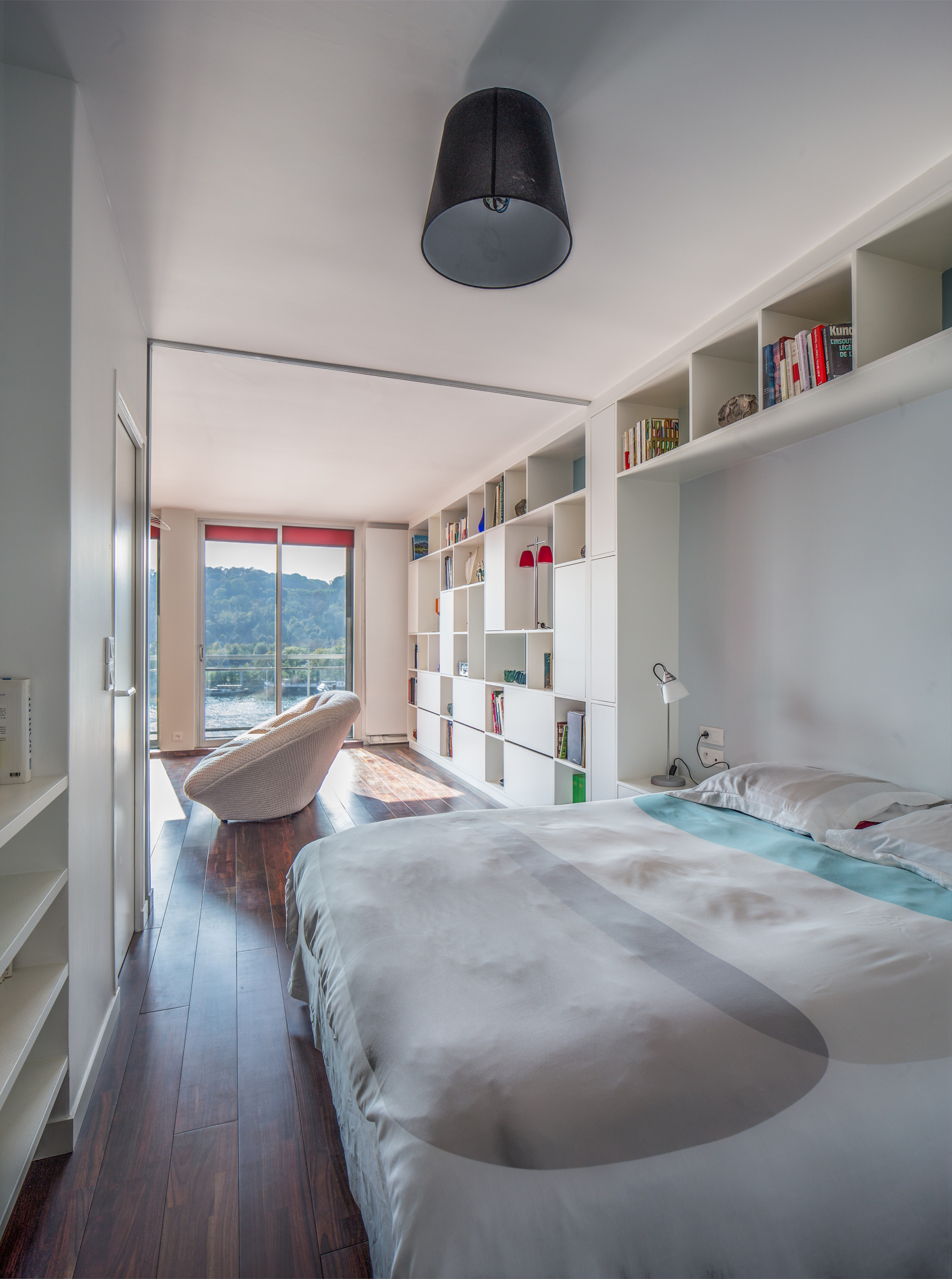 Houzz Франция: Квартира в оттенках синего с видом на Сену