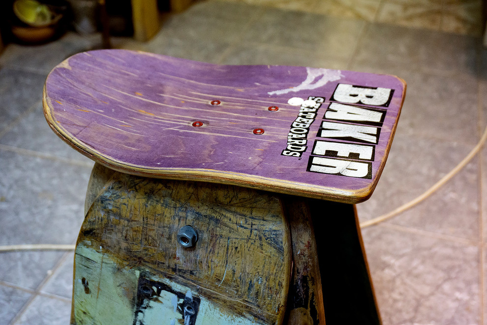 Портрет: Керамика KVN-studio, вдохновленная современной культурой