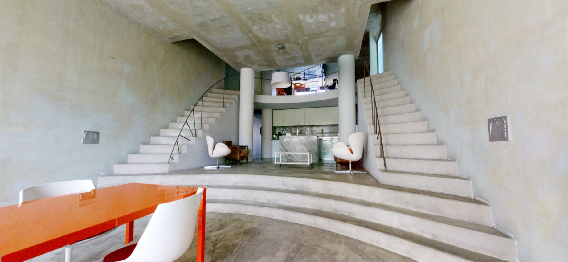 Дом-легенда: Реконструкция «Двуликого Сфинкса» Филиппа Старка