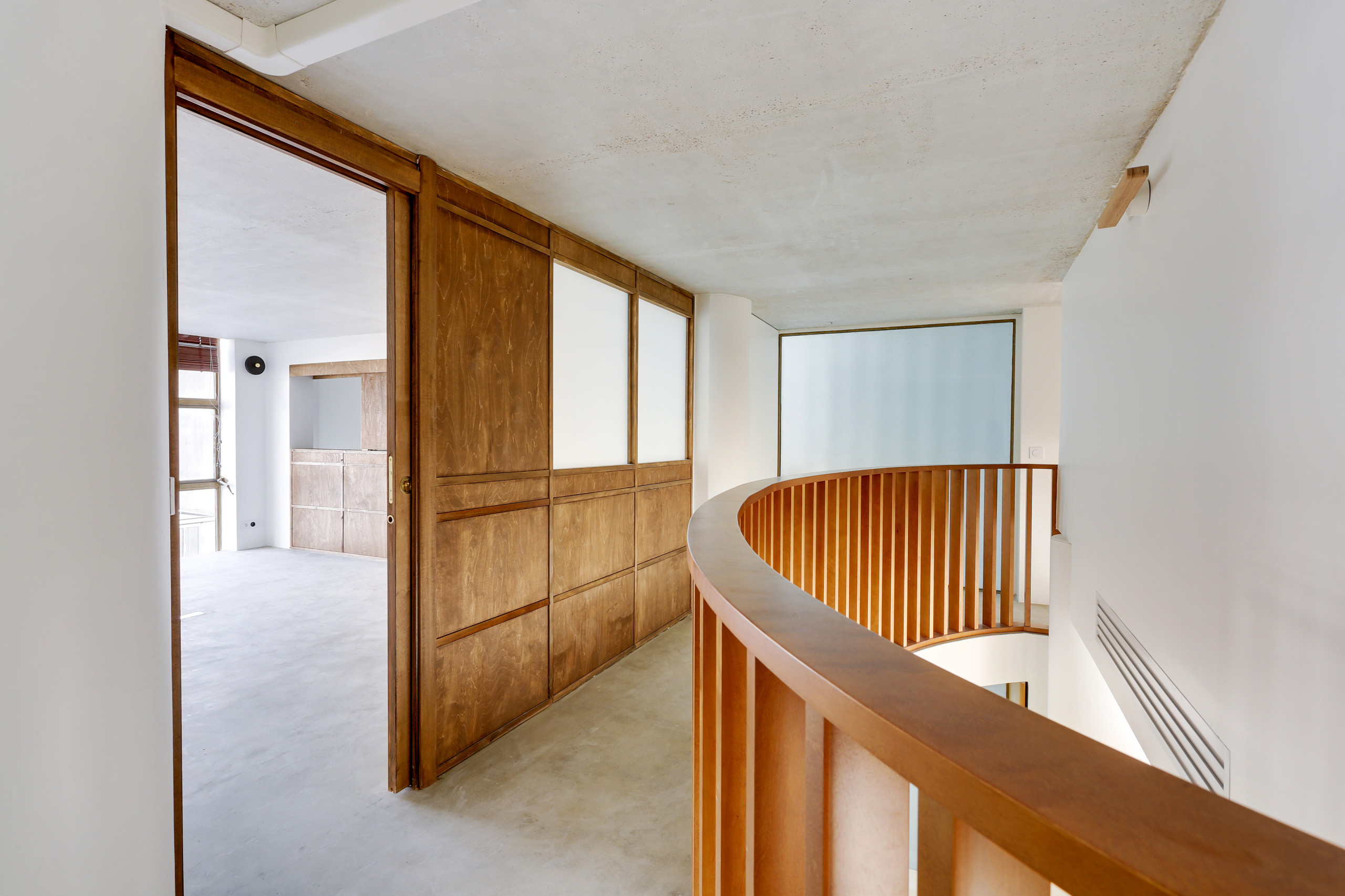 Дом-легенда: Реконструкция «Двуликого Сфинкса» Филиппа Старка