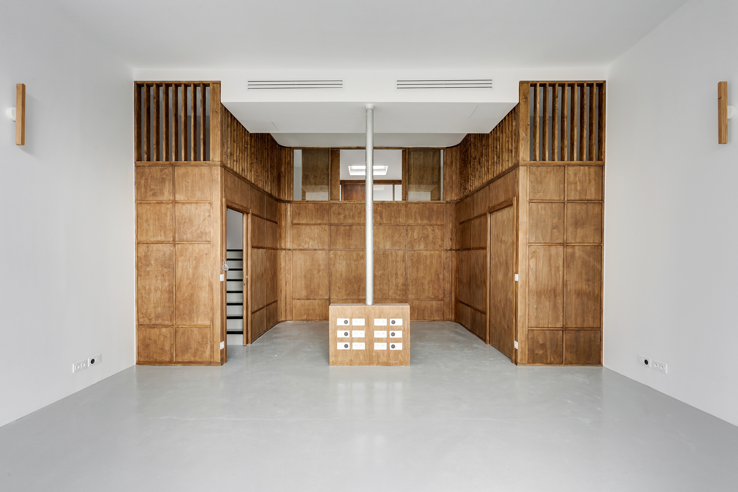 Дом-легенда: Реконструкция «Двуликого Сфинкса» Филиппа Старка