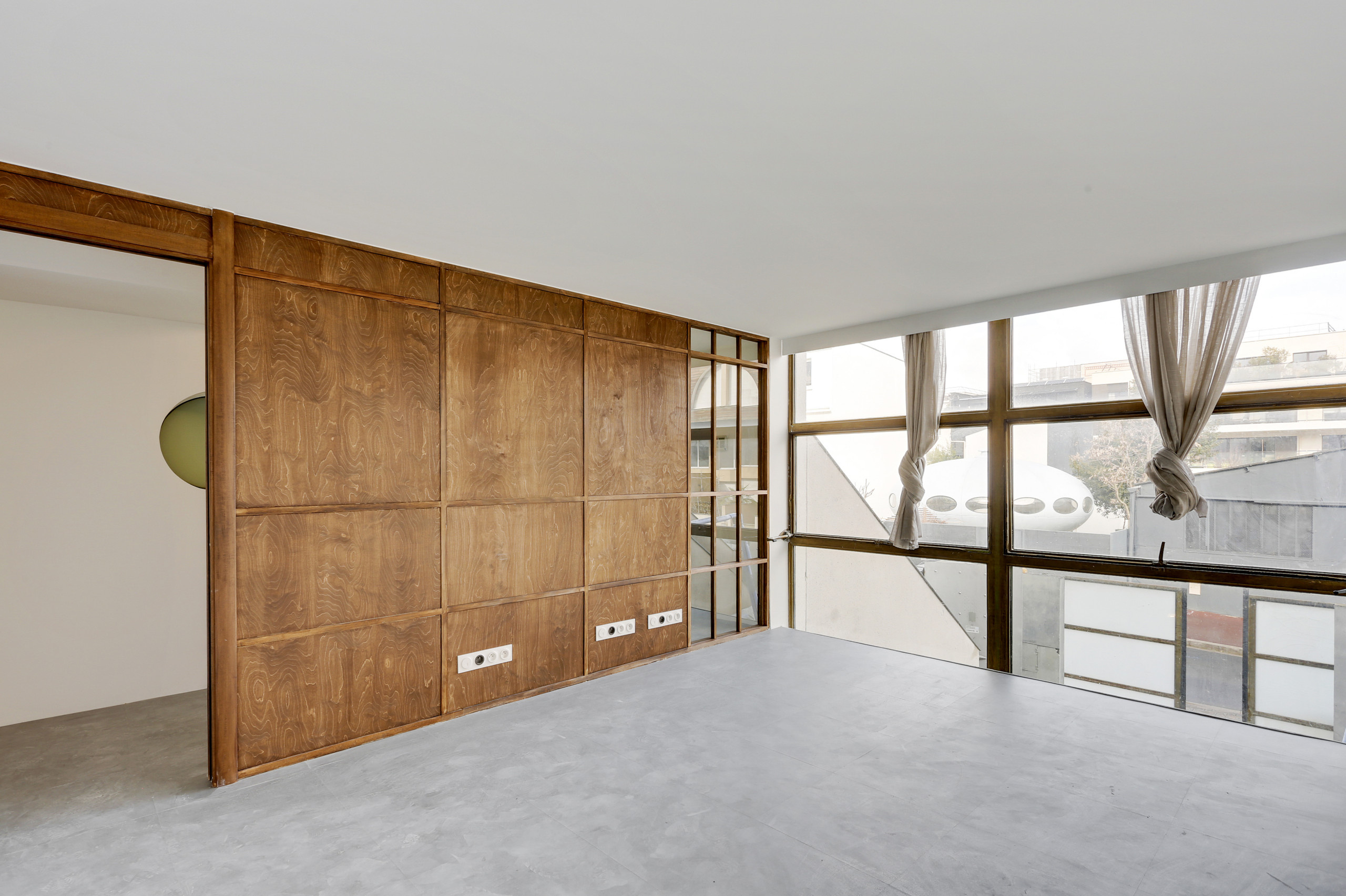 Дом-легенда: Реконструкция «Двуликого Сфинкса» Филиппа Старка