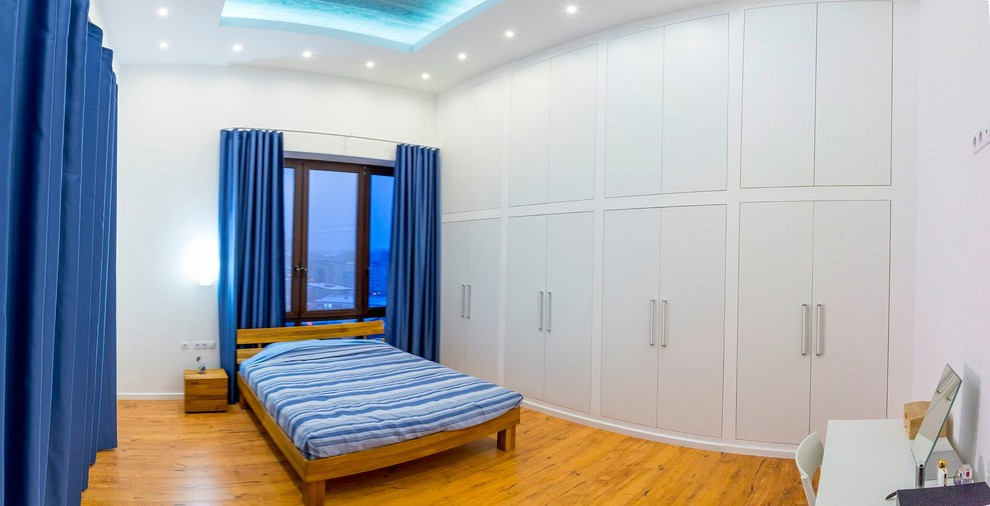 Houzz тур: Лофт в Тюмени с «музыкальными» перилами