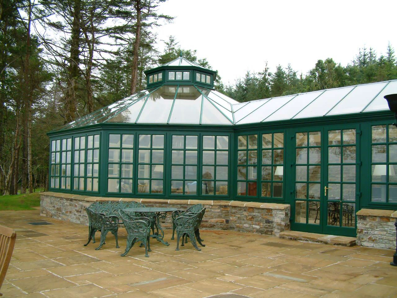 Конструктив: Как может выглядеть зимний сад