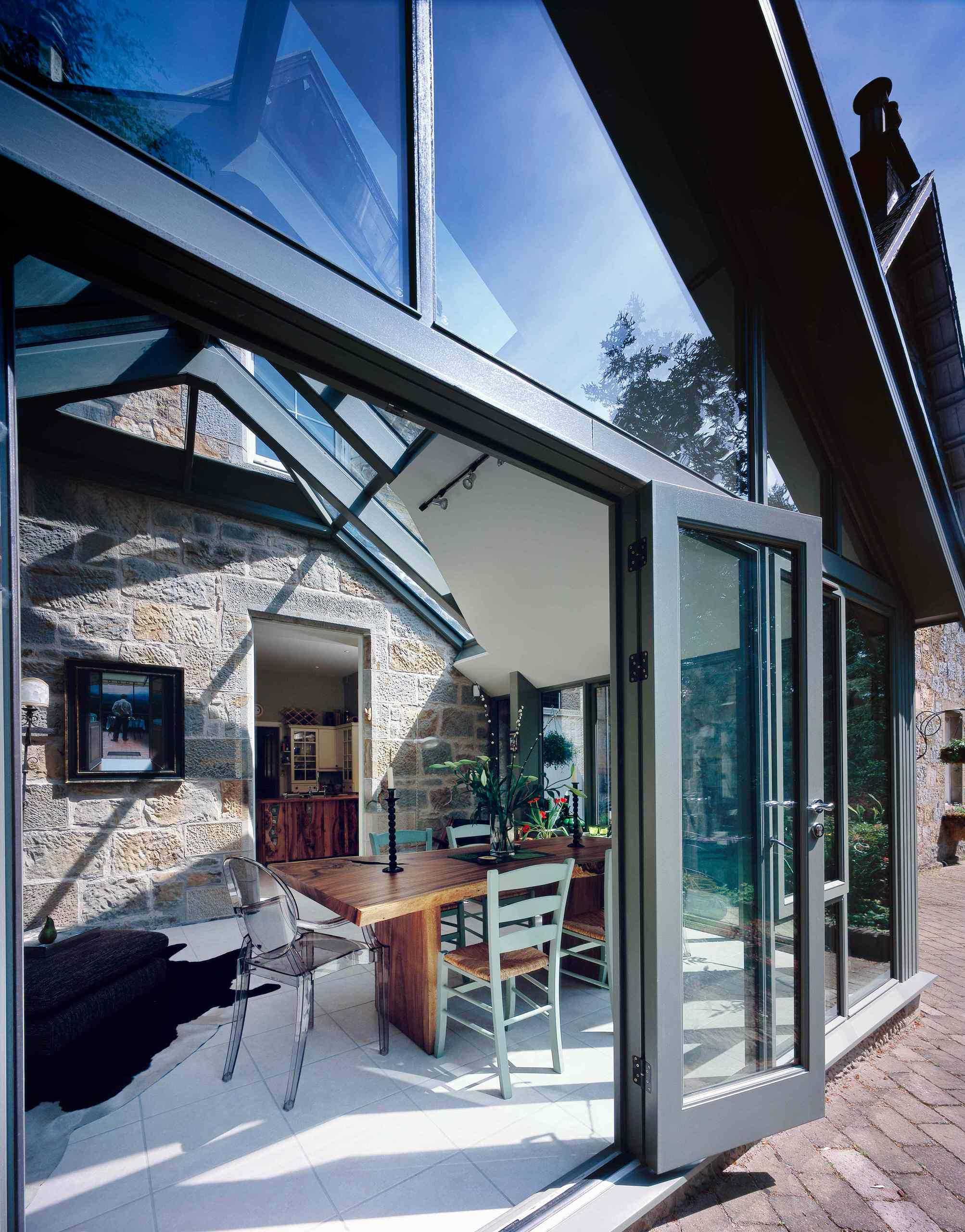 Конструктив: Как может выглядеть зимний сад