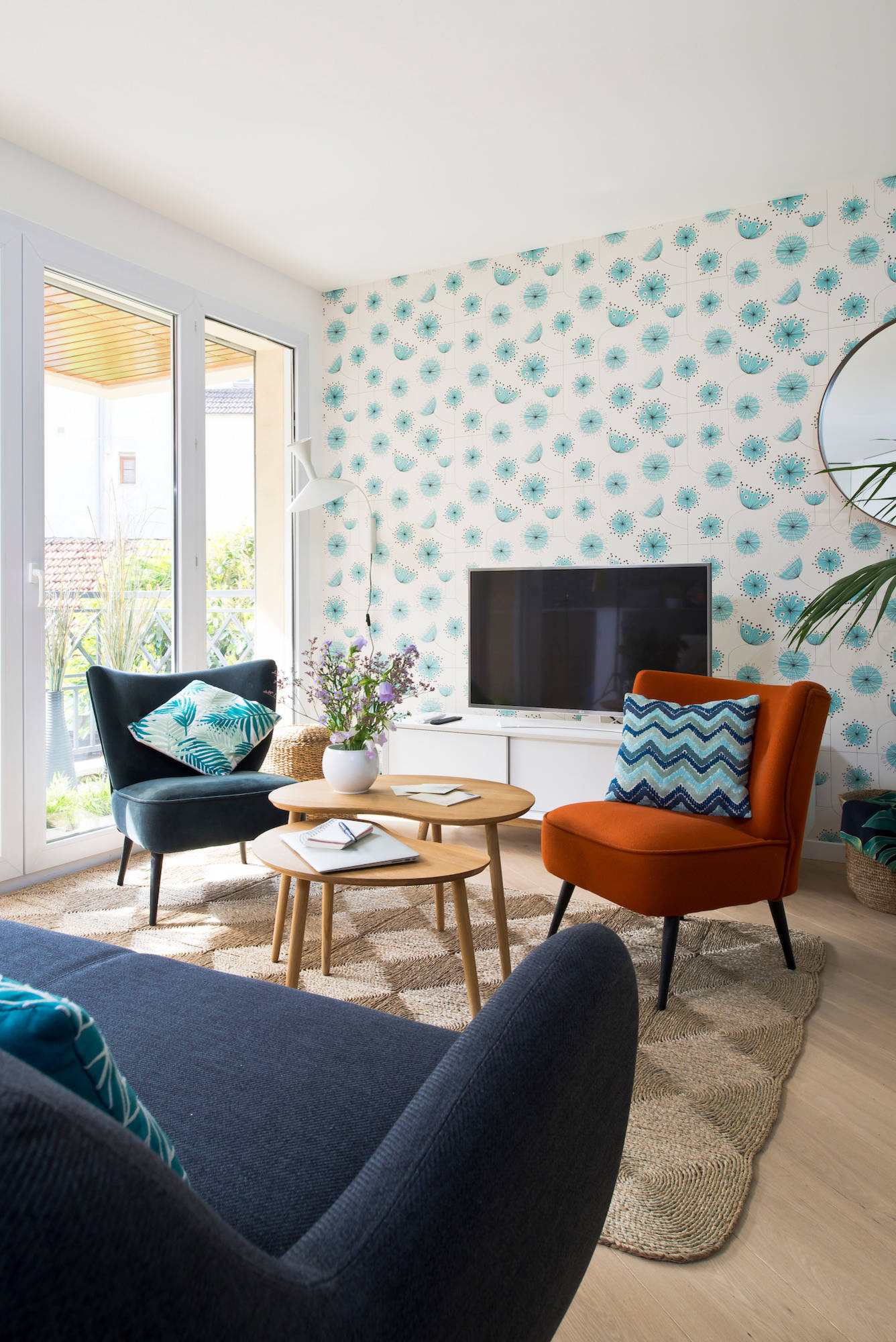 До и после: Новая жизнь квартиры под Парижем 10 лет спустя