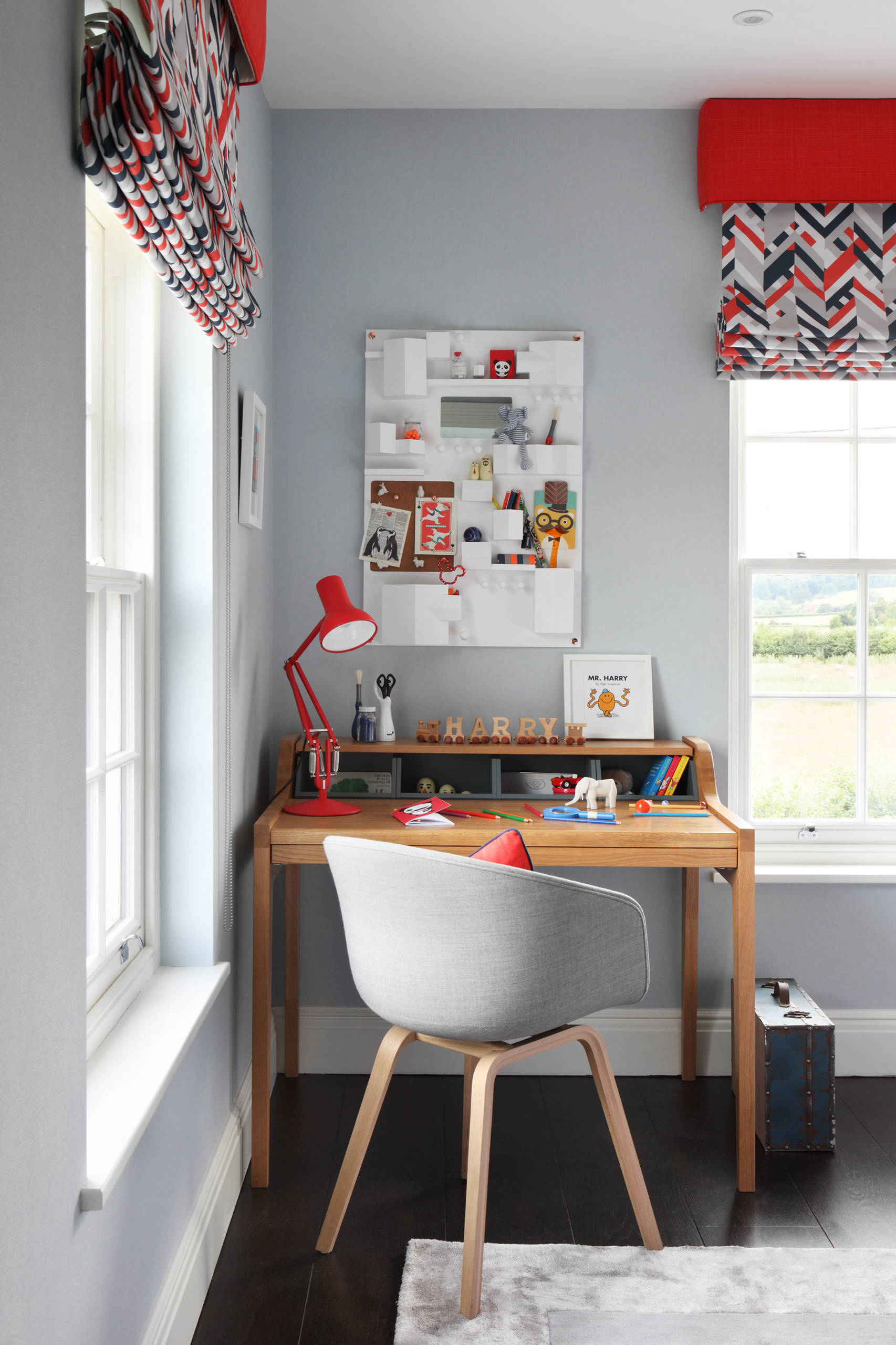 Вопрос: Как оформить комнату для мальчика 7–12 лет