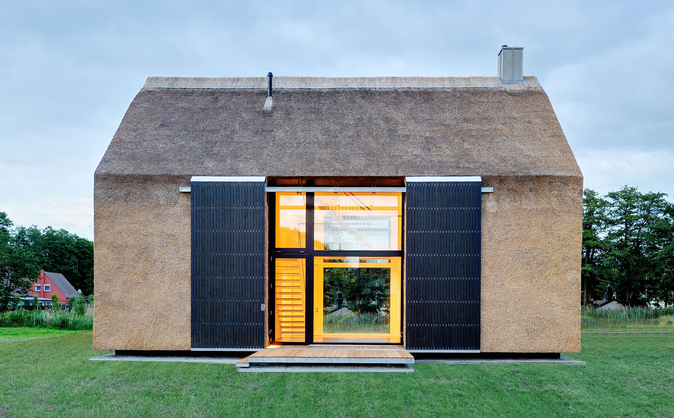 Houzz Германия: Три дома с камышовой крышей