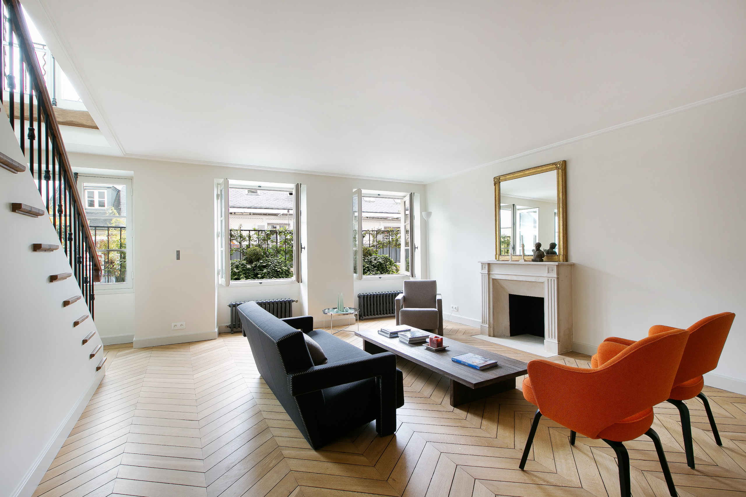 Когда мода вдохновляет дизайн: Оранжевый цвет дома Hermès