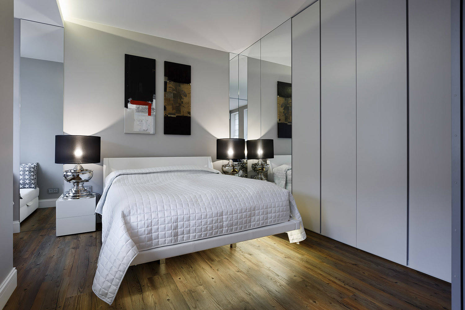 Houzz тур: Скандинавский интерьер для финна, любящего Петербург