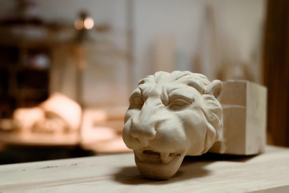 Портрет: Испанский мастер по дереву в российской глубинке