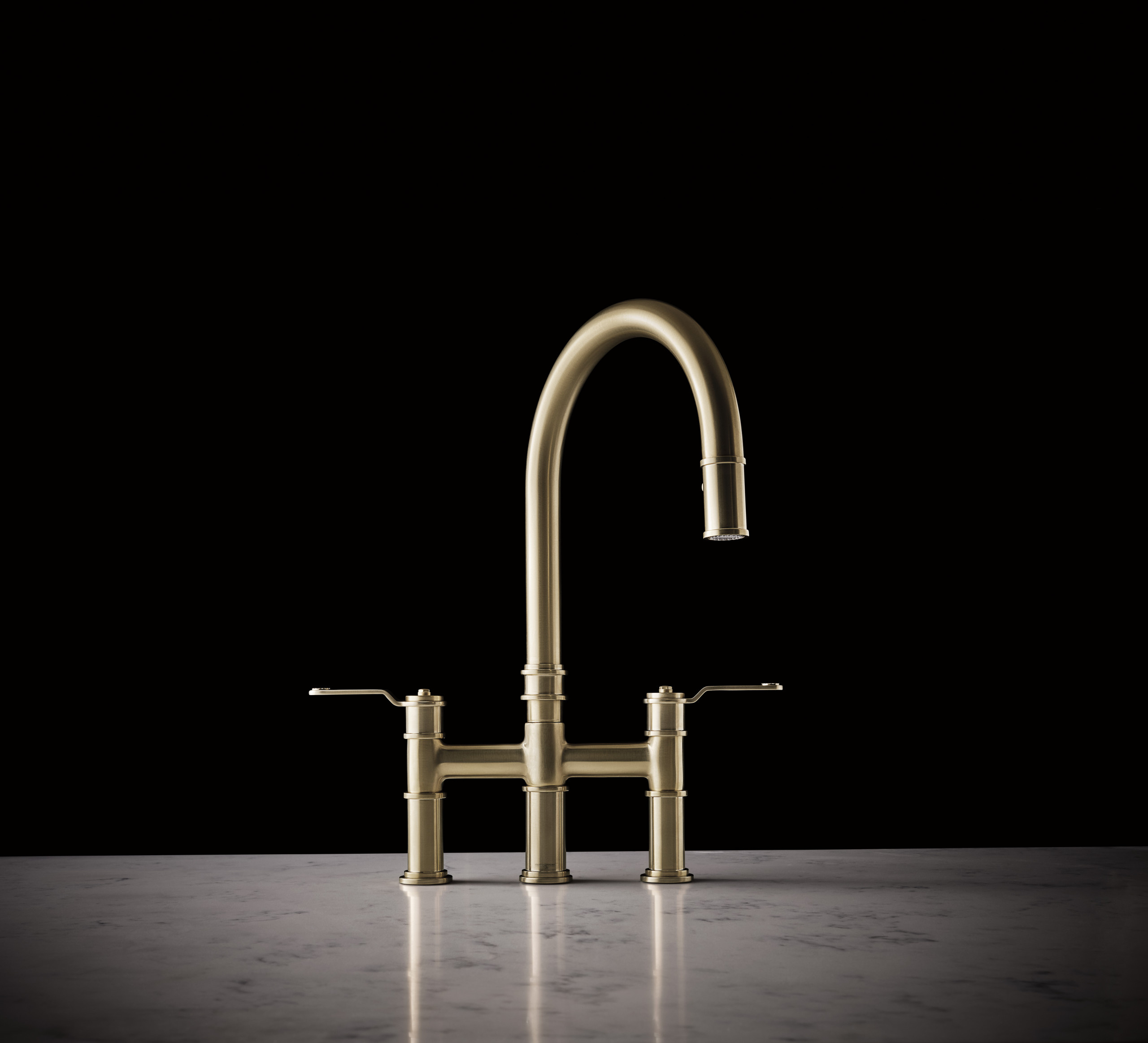 Выставки: Что нового в смесителях и мойках для кухни