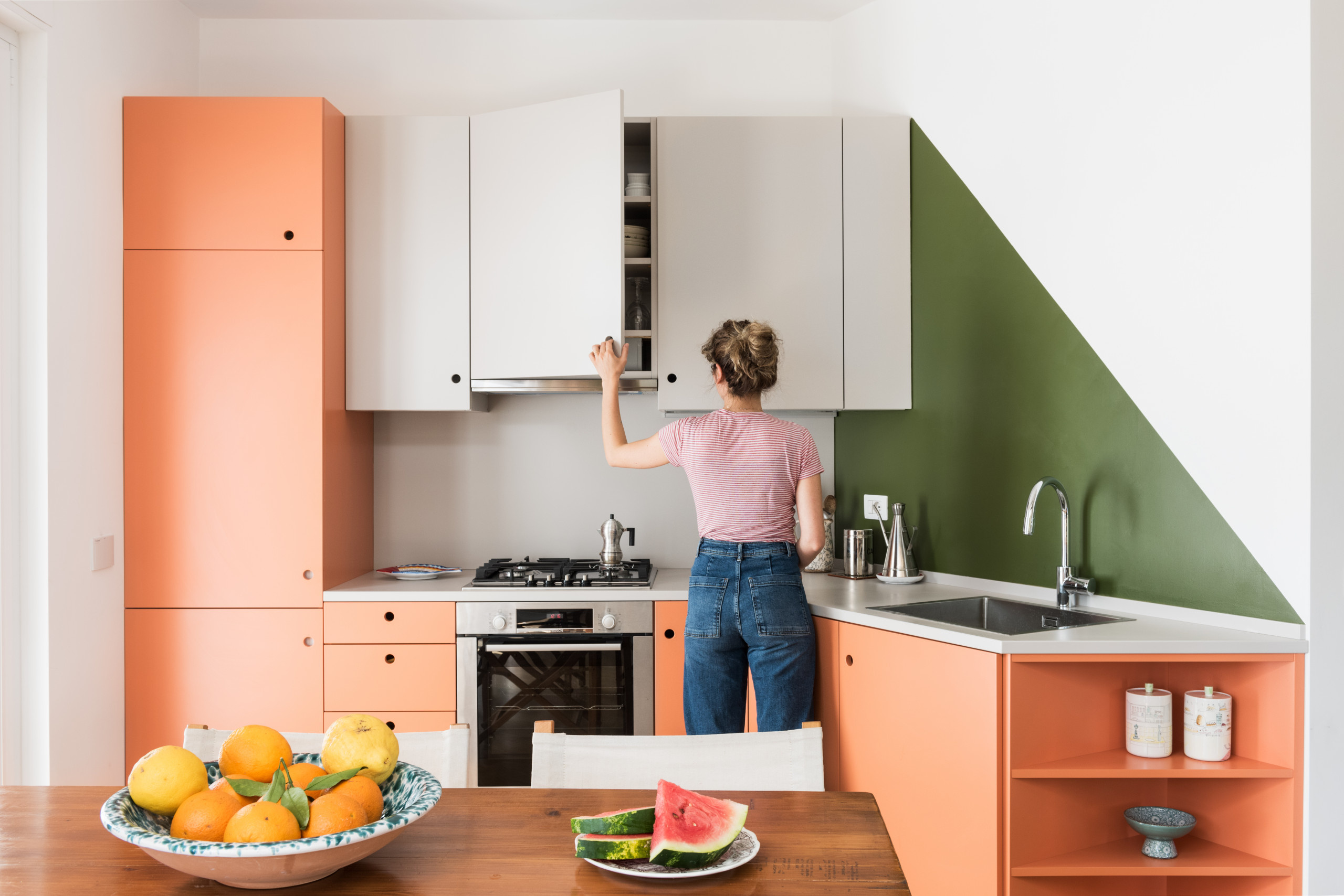 Houzz Италия: Квартира с иллюминатором и большой террасой