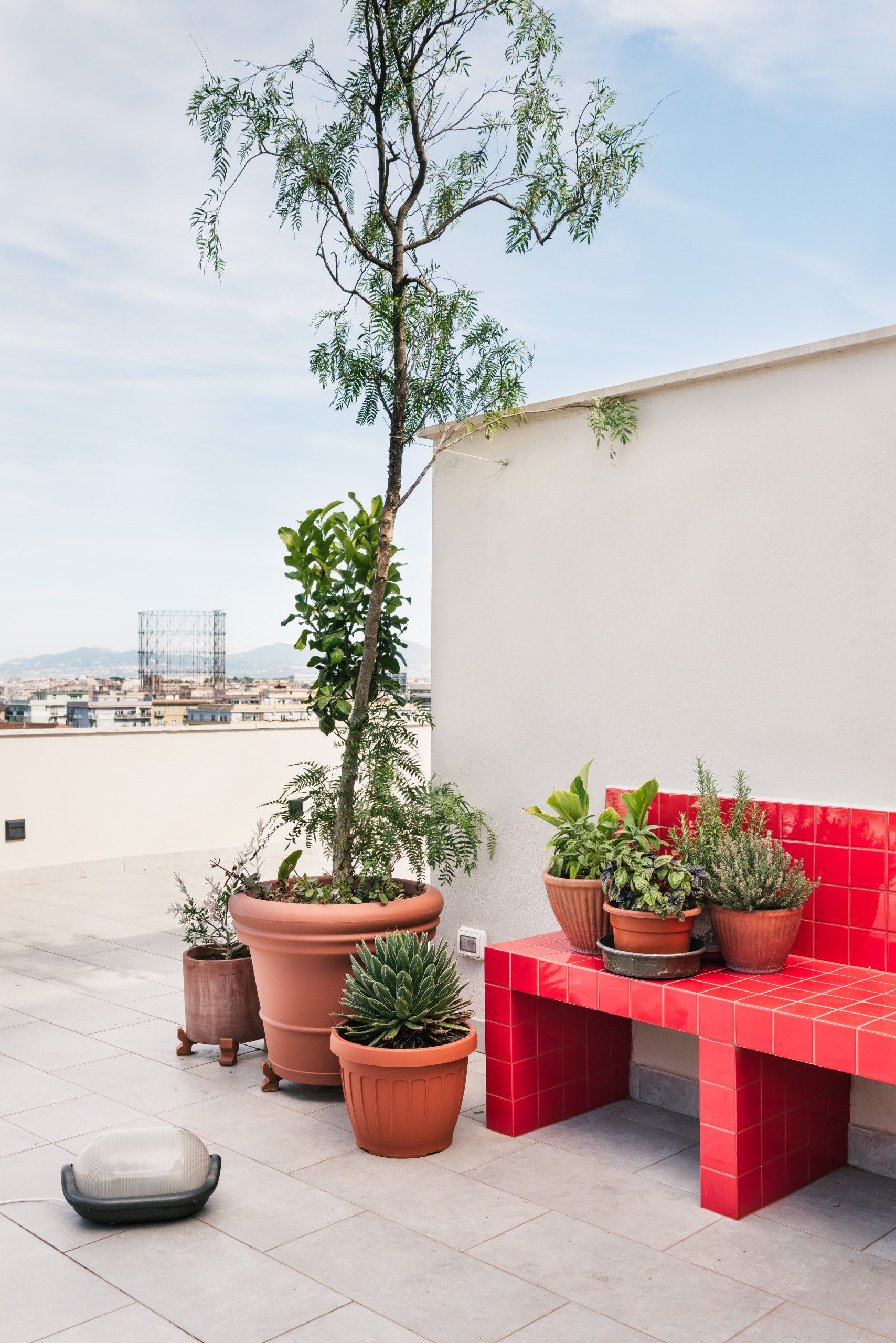 Houzz Италия: Квартира с иллюминатором и большой террасой