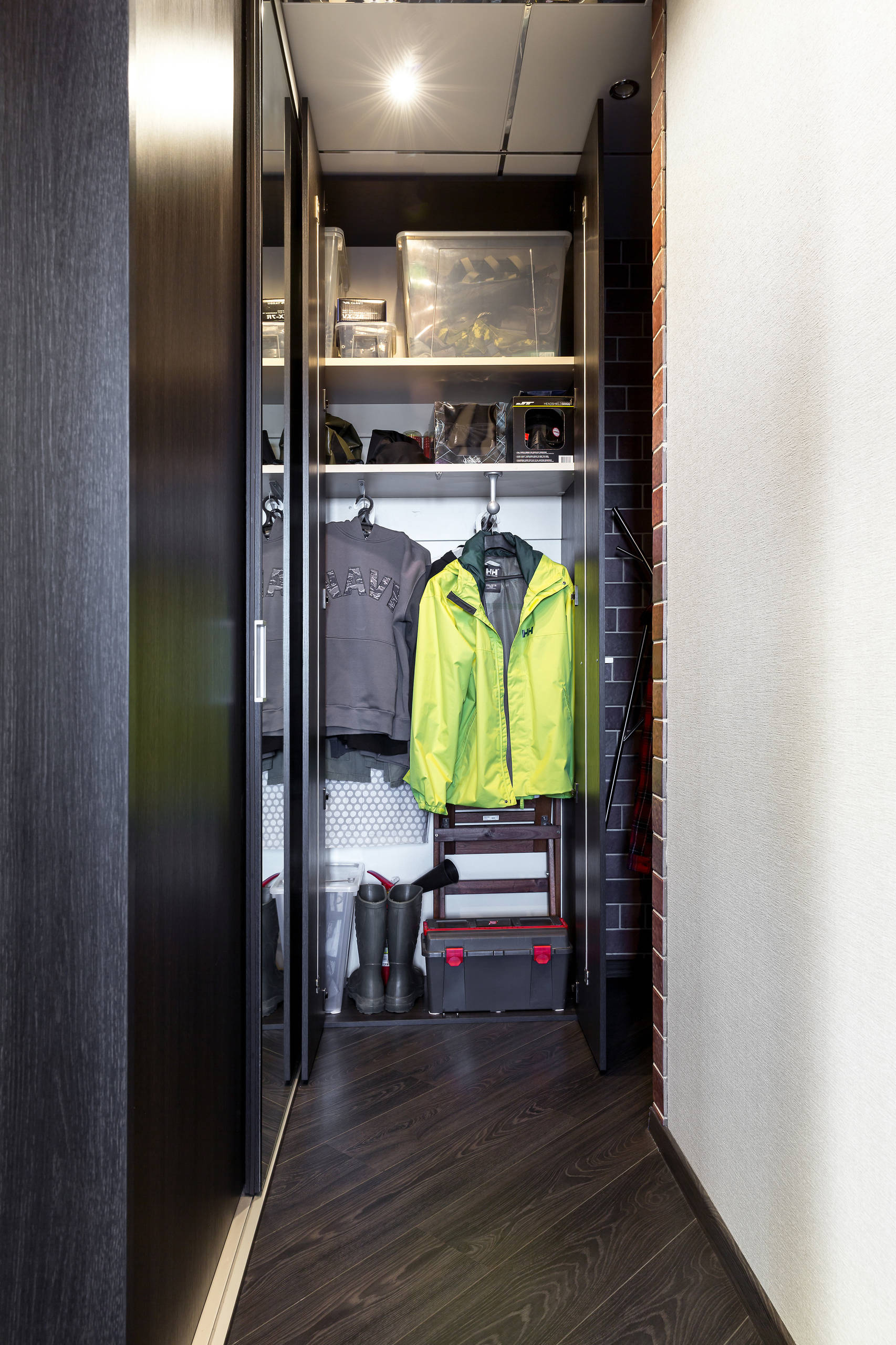 В гостях: Квартира 45 кв.м, где всё хитро прячется