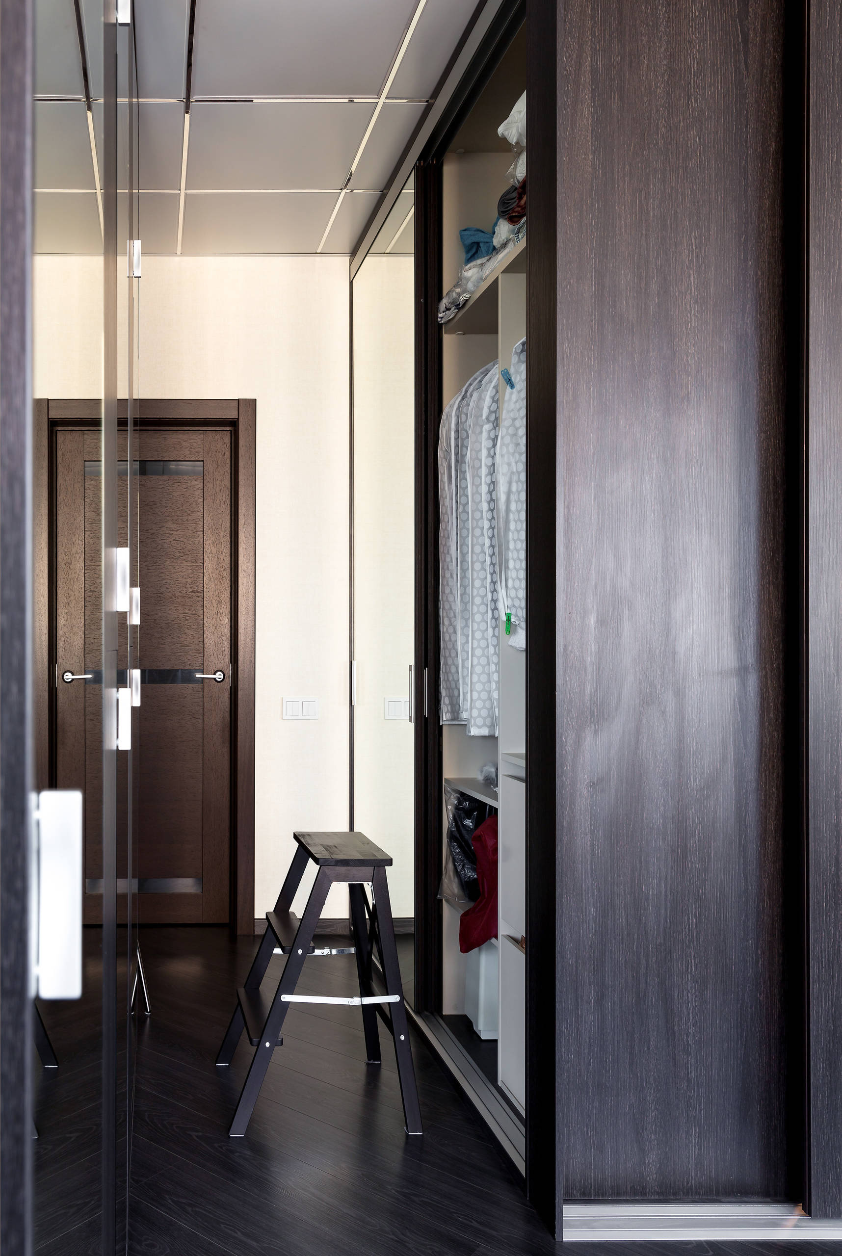 В гостях: Квартира 45 кв.м, где всё хитро прячется