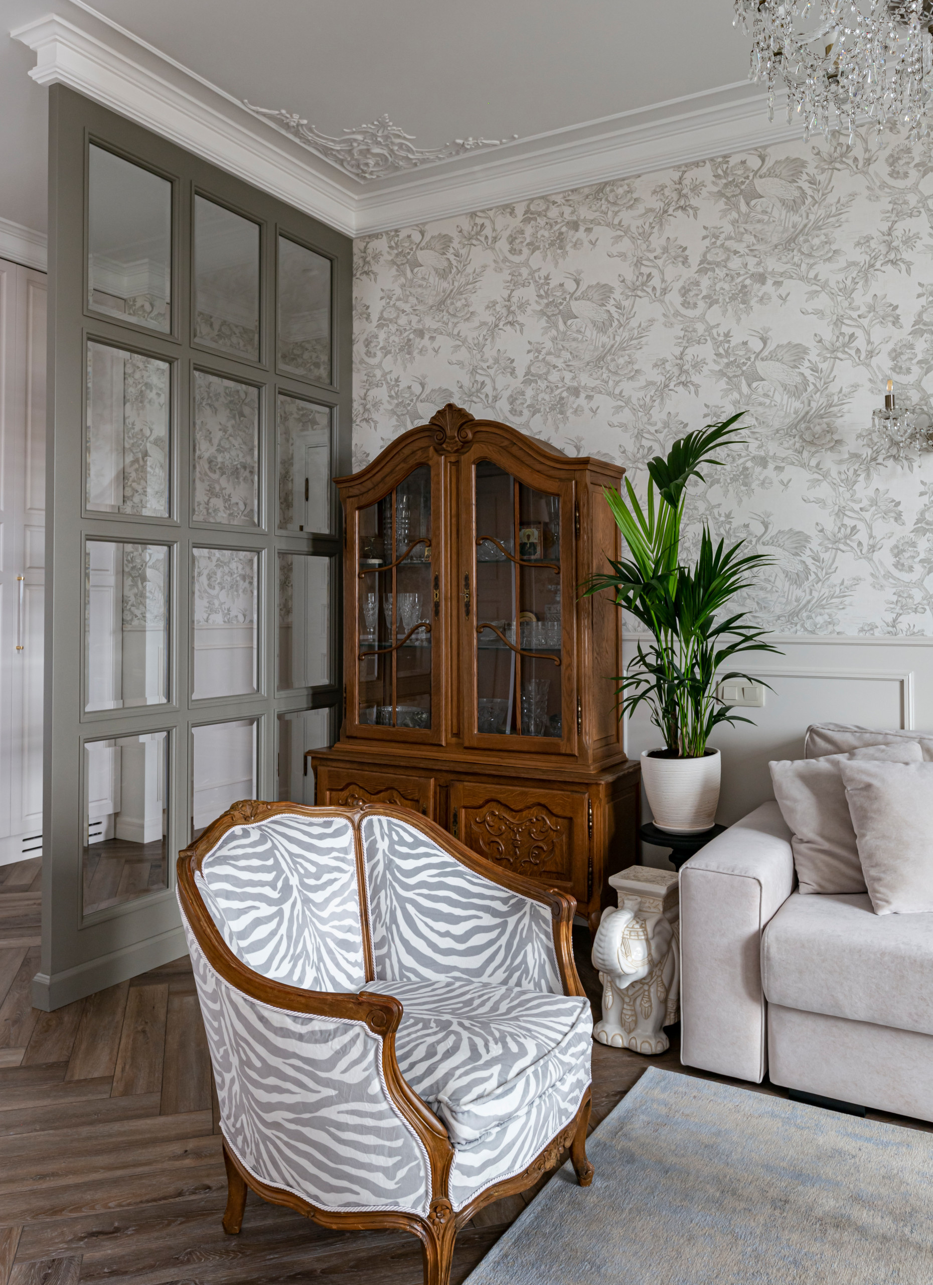 Houzz тур: Квартира в новом доме с атмосферой старого Петербурга