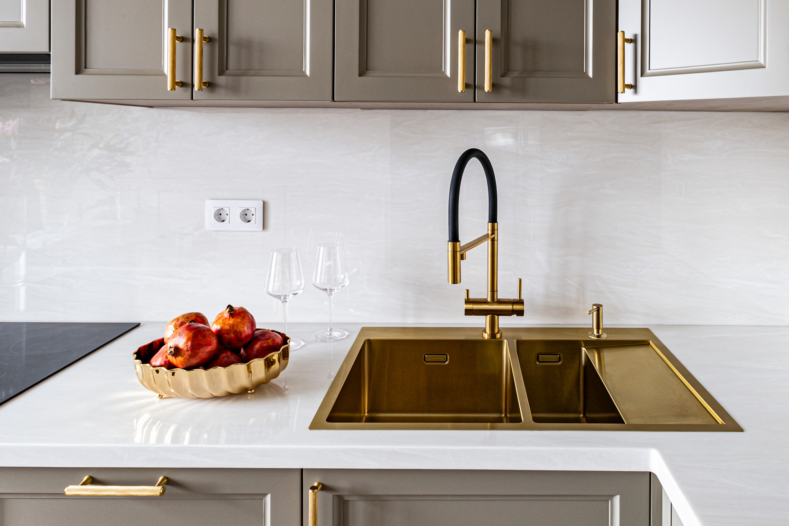 Houzz тур: Квартира в новом доме с атмосферой старого Петербурга