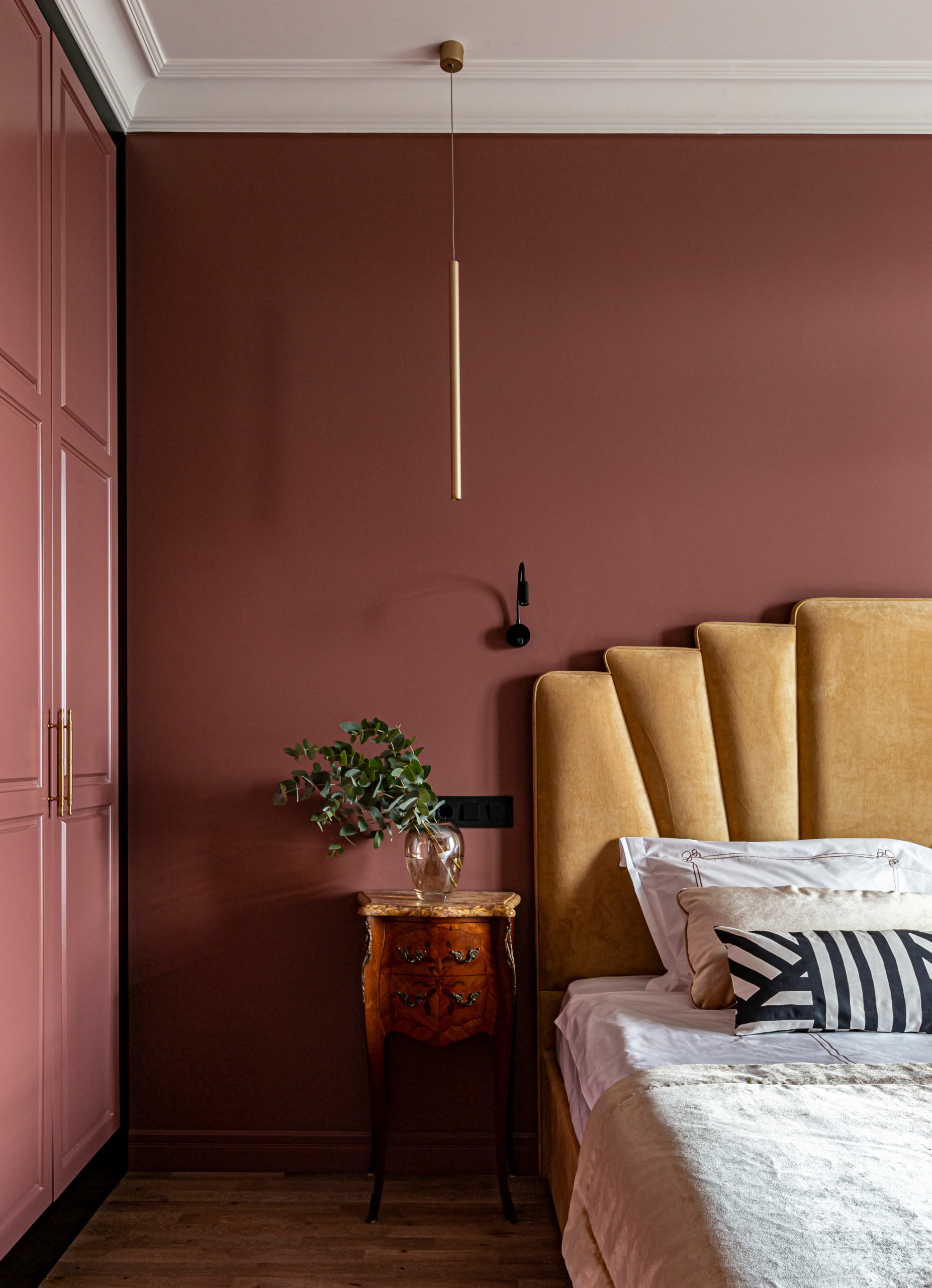 Houzz тур: Квартира в новом доме с атмосферой старого Петербурга