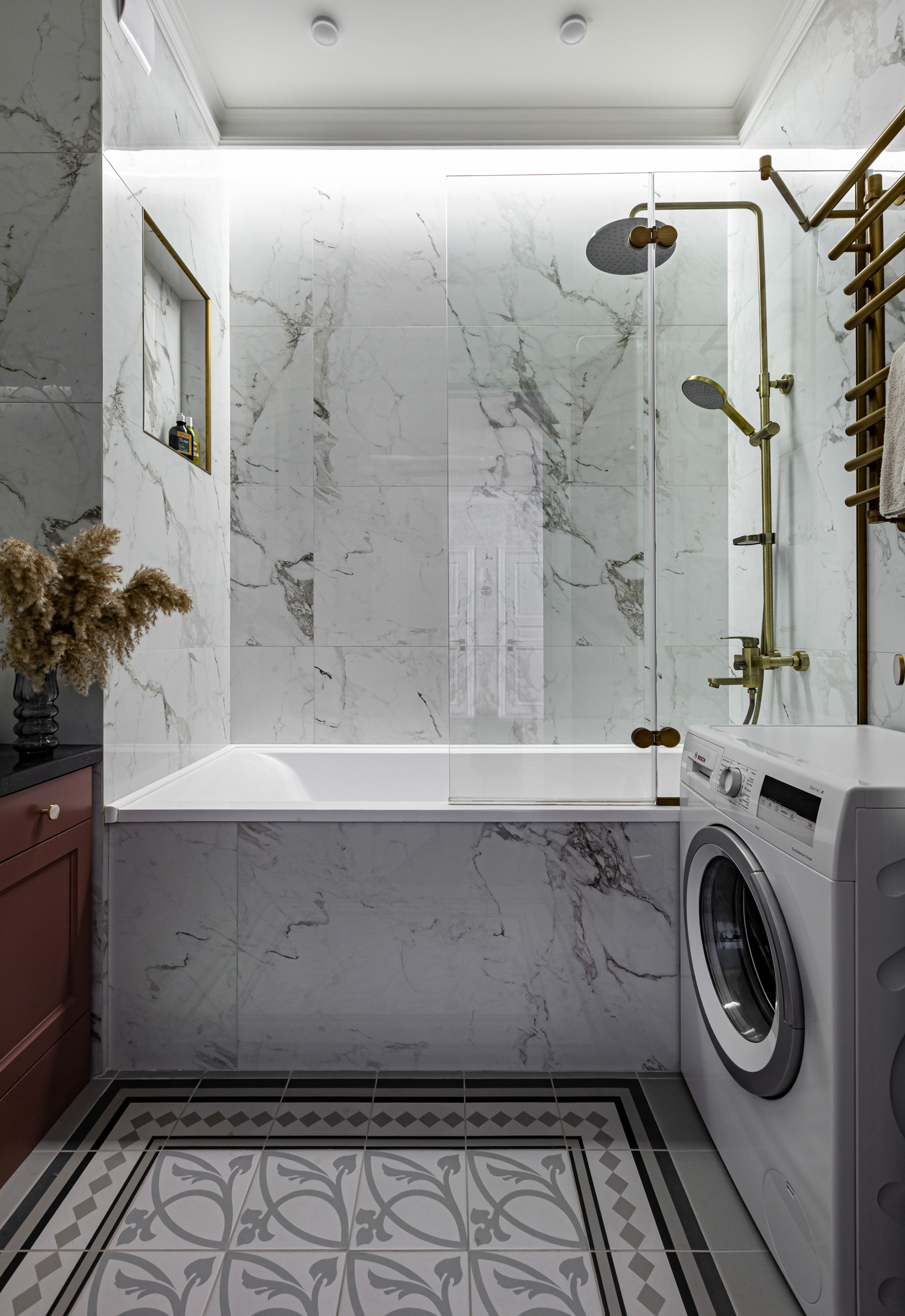 Houzz тур: Квартира в новом доме с атмосферой старого Петербурга