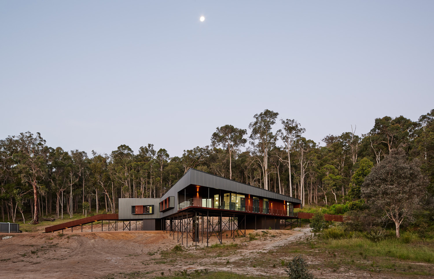 Архитектура: Дома на сваях