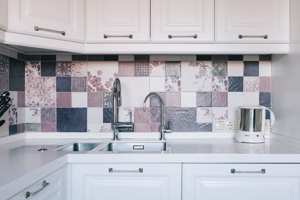 В гостях: Квартира с розовой прихожей в «сталинке»