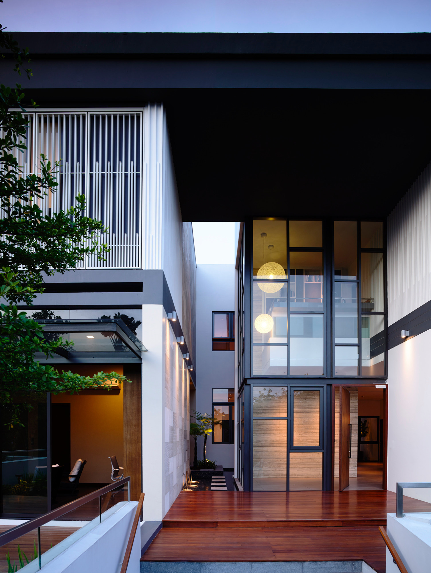 Houzz Сингапур: Чтобы внуки жили через крыльцо