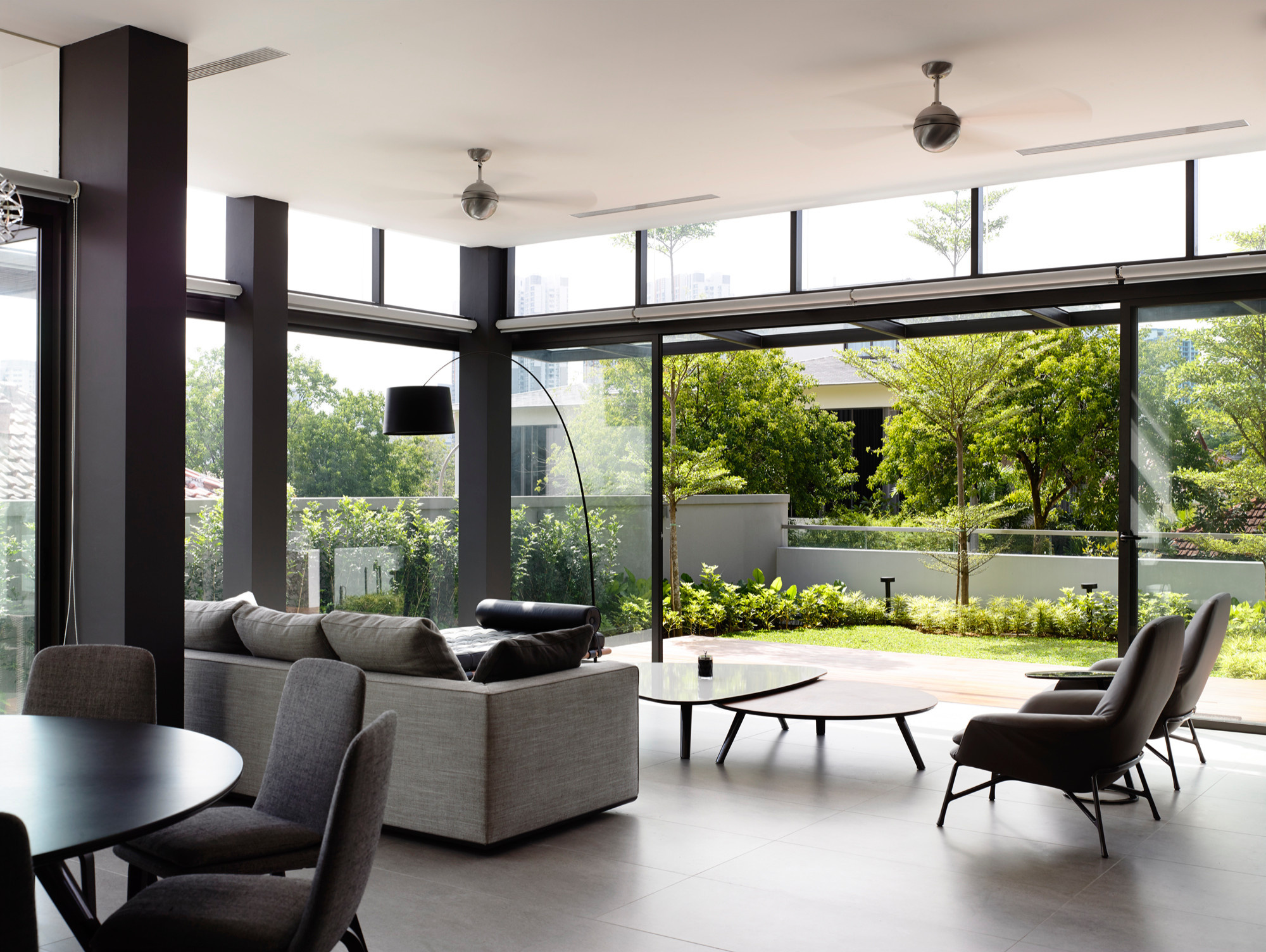 Houzz Сингапур: Чтобы внуки жили через крыльцо