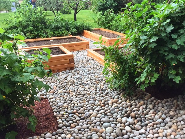 Огород легкого ухода? — Шутить изволите