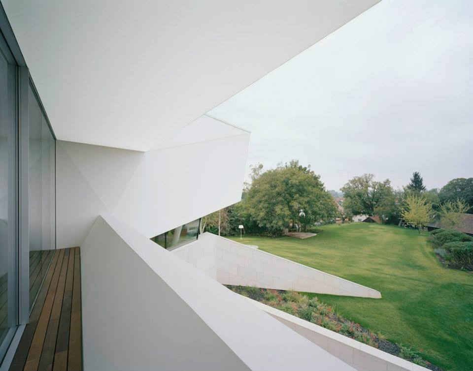 Houzz Австрия: Вилла со скульптурными формами и грандиозным видом