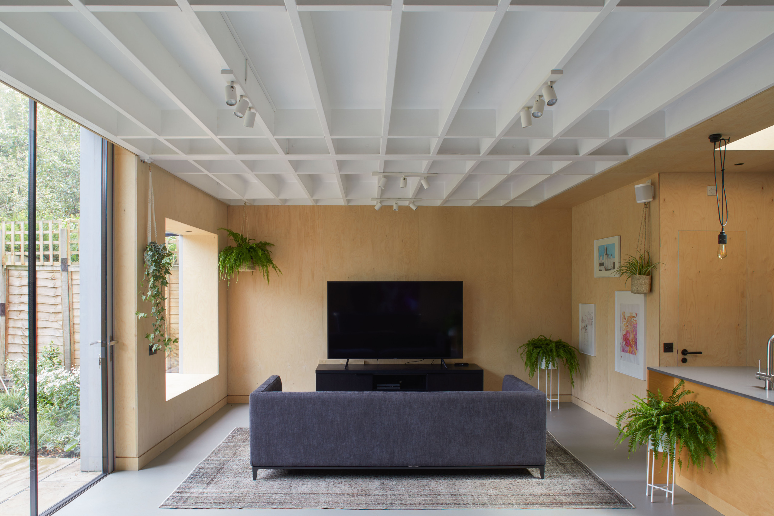 Houzz в саду: Павильон, который сливается с ландшафтом